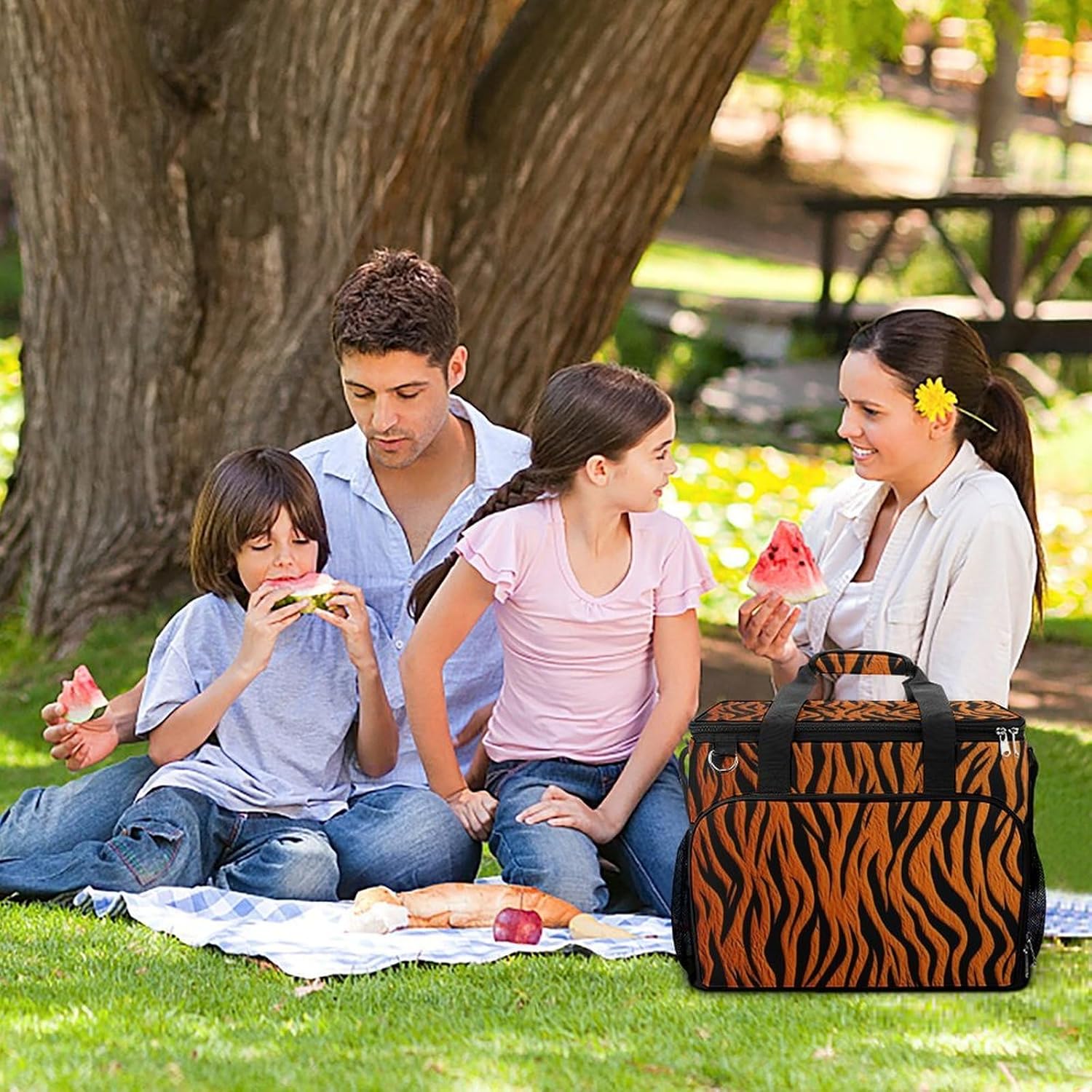 Large Capacity Oxford Cloth Tiger Stripes Orange Printed Camping Ice Bag, Outdoor Portable Insulation and Cooling Bag, Suitable for Outdoor Camping and Picnics