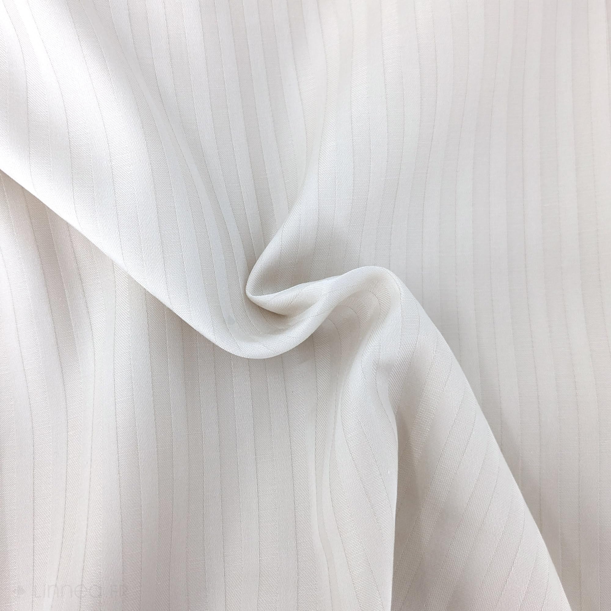 Linnea Drap Plat 240x310 cm Satin de Coton Grand HÔTEL Marron Sable