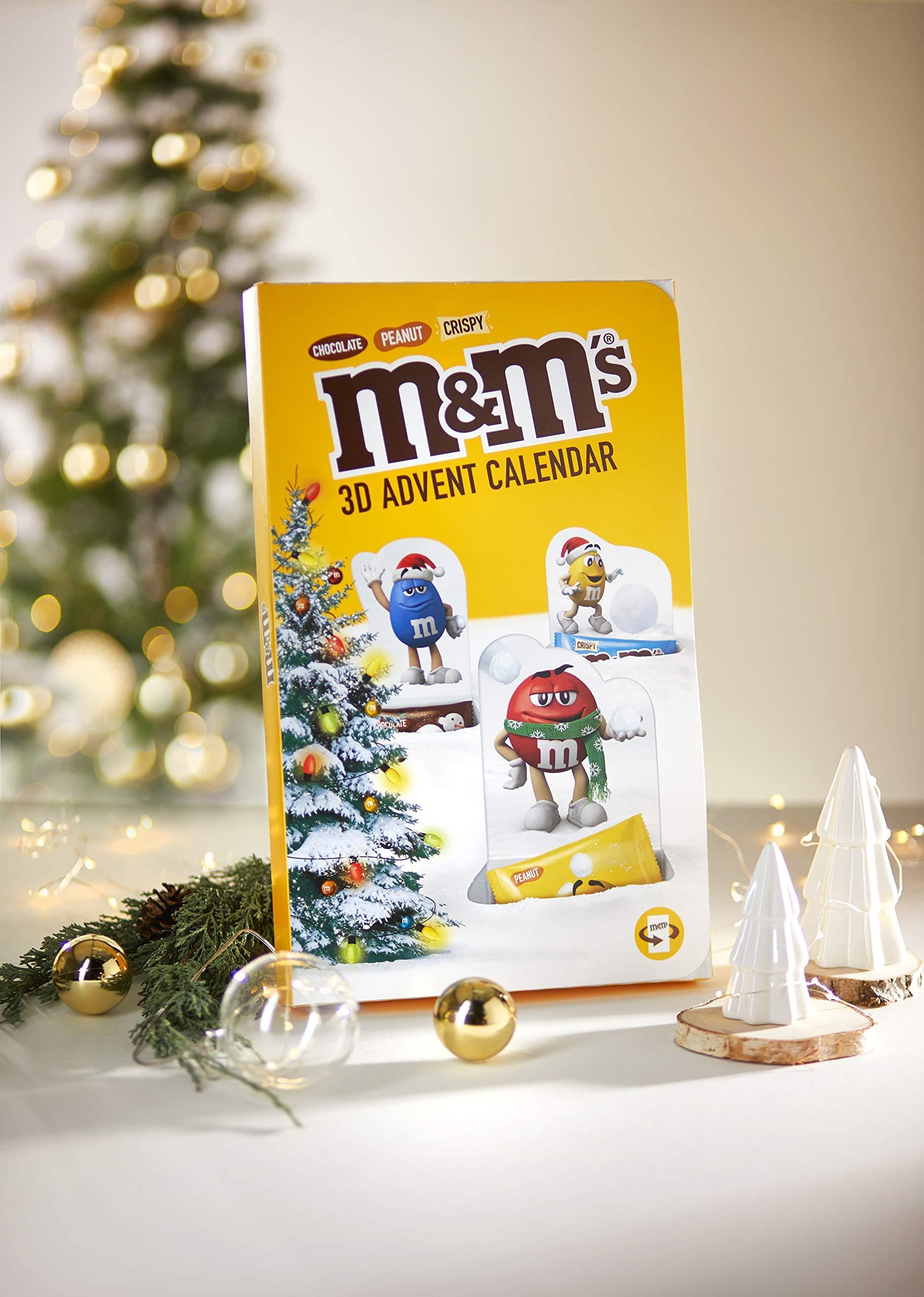 M&M's Adventskalender, 3D Pop-Up Weihnachtskalender mit 24 Weihnachtsüberraschungen, Enthält die M&M's Klassiker Peanut, Chocolate und Crispy, Ideal zum Verschenken, Inhalt: 346 g