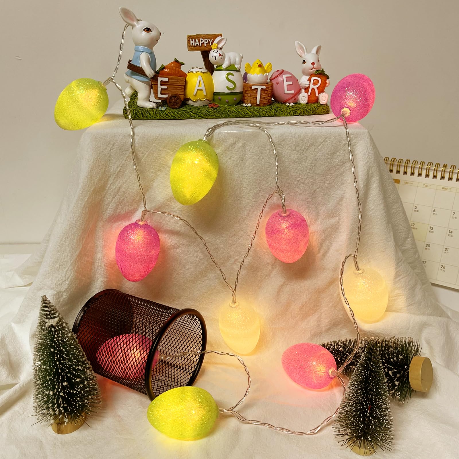 Lights4fun 10-delige LED paaseieren lichtketting kleurrijk warm wit timer batterij decoratie binnen glas paasdecoratie lichtketting decoratie Pasen tafeldecoratie Pasen