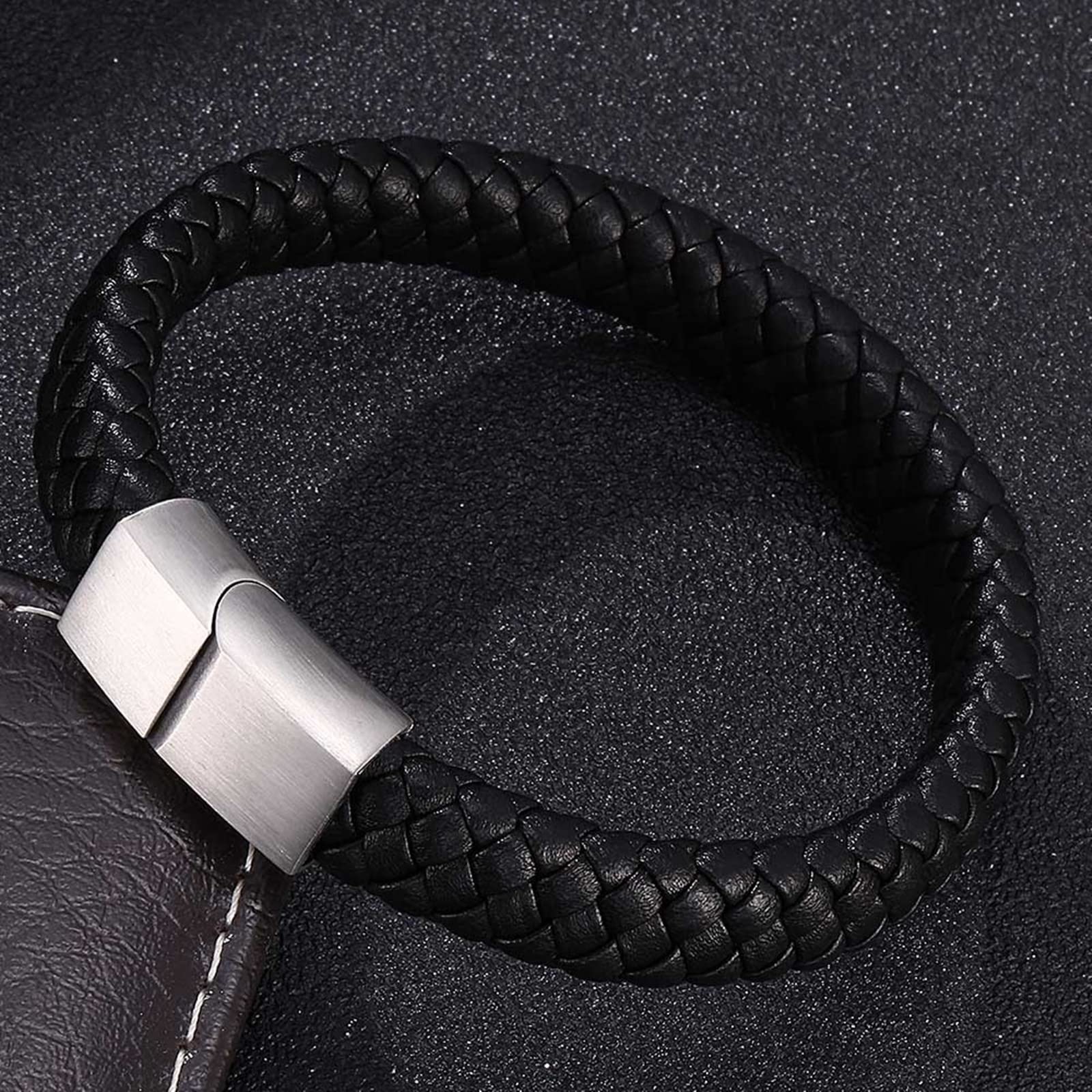 Edelstahlarmband, Herrenschmuckarmband, geflochtenes Lederarmband mit silberner Schnalle, 16,5 cm Länge, Punk-Biker-Herrenarmband
