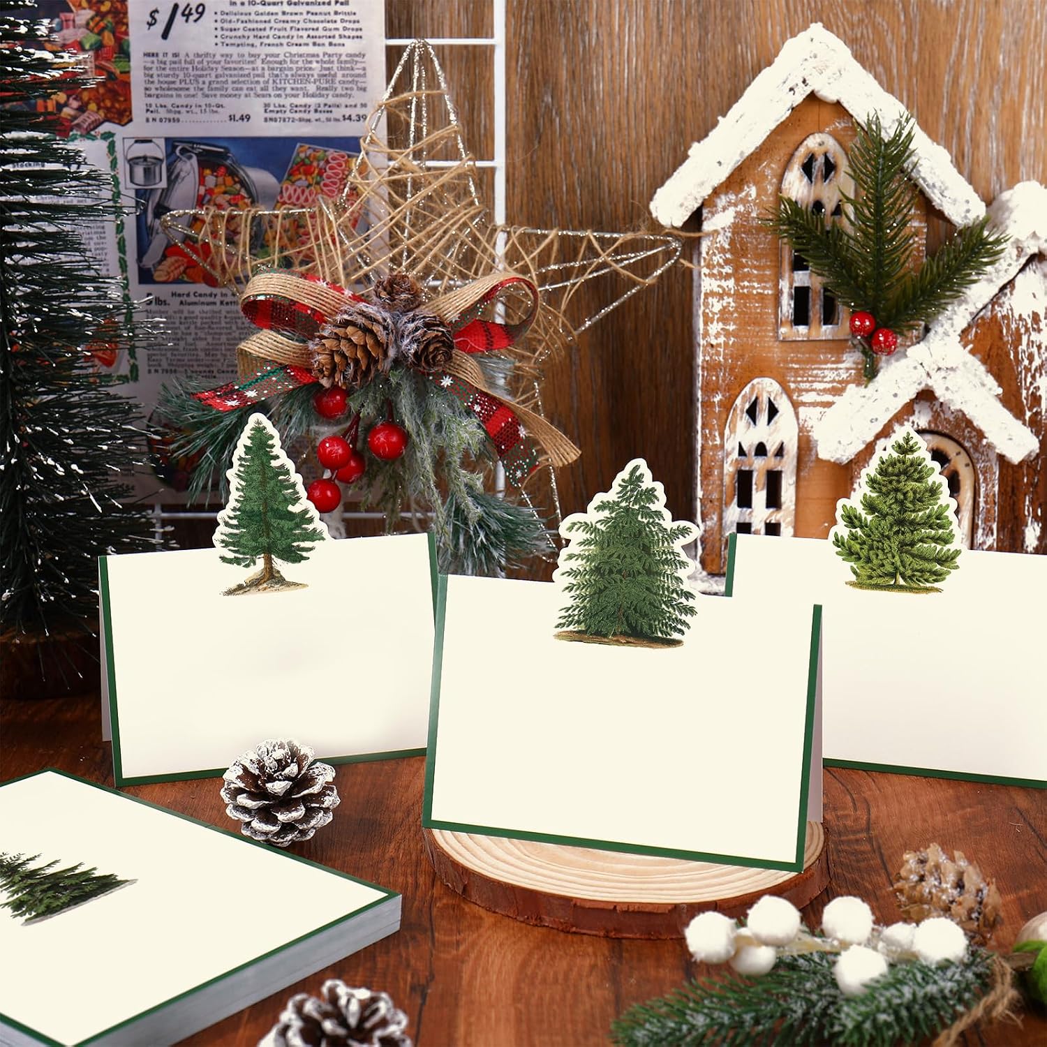 Whaline 60 Pcs Christmas Place Cards 4.7 x 3.2 Inch Green Xmas Tree Tent Name Cards Blank Seat Assignment Label Card for Xmas Winter Party Table Setting Supplies