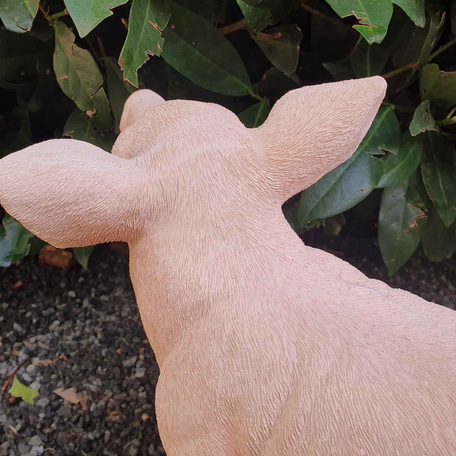 Figurine de jardin en forme de tête de cochon debout - 23 cm - Figurine de porcelet pour le jardin - Décoration résistante aux intempéries