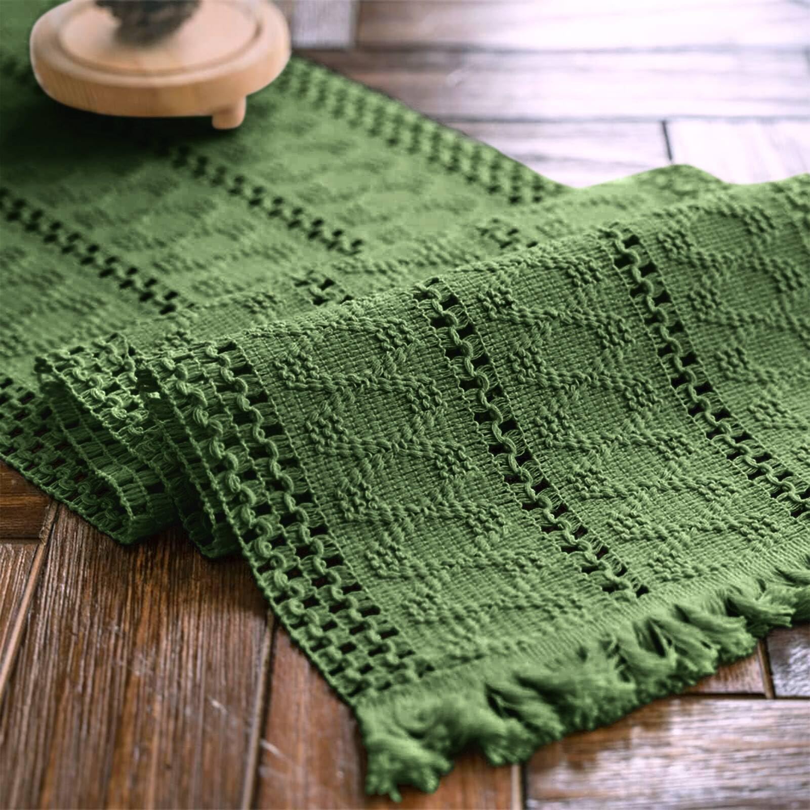 Weldomcor Grün Makramee Tischläufer Boho Baumwollflachs Tischläufer mit Quasten, Rechteckige Häkelspitze Mesh Tischdecke für Küche Vintage Bauernhaus böhmische Hochzeit Tabletop Dekor, 30x180cm