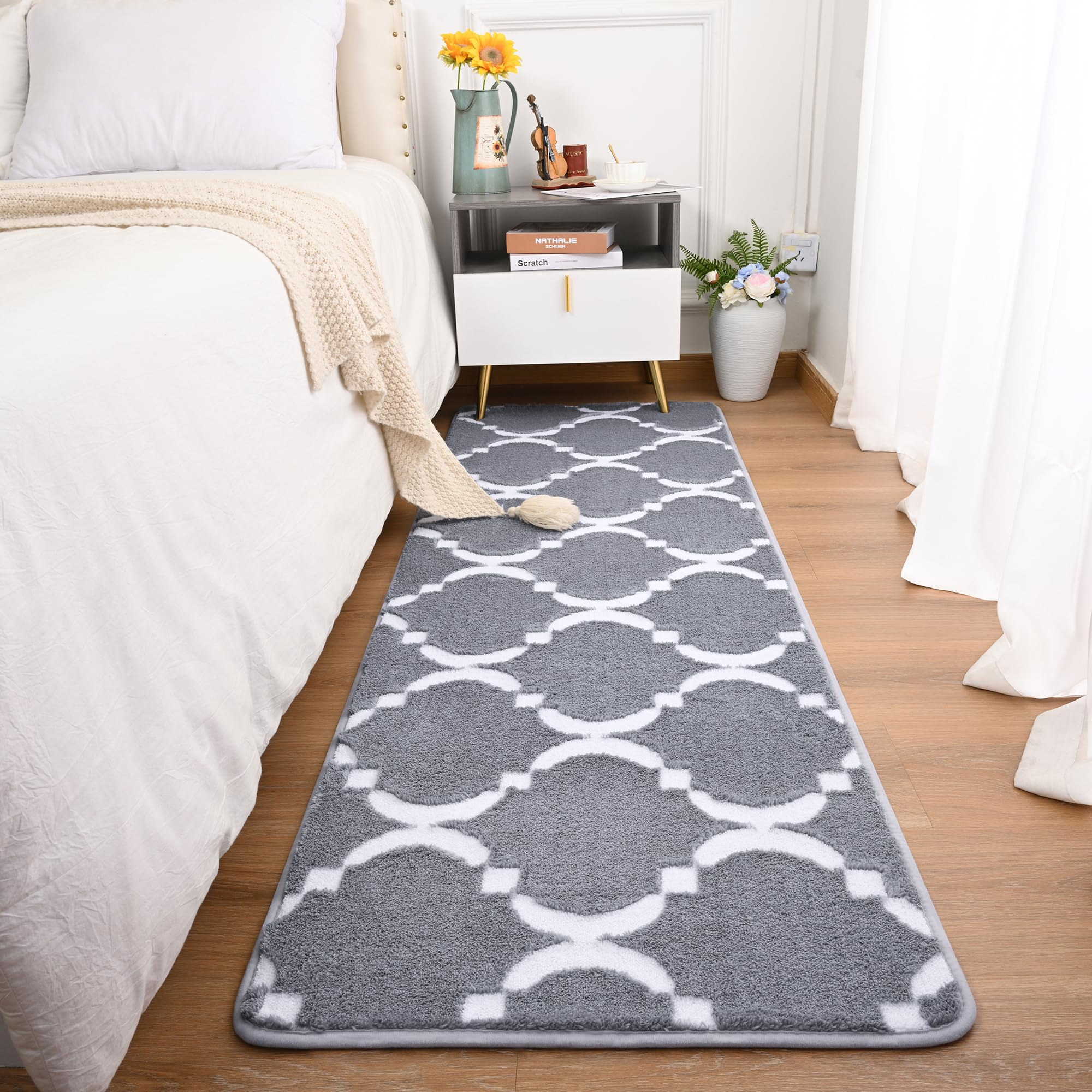 Modern Geometric Shag Runner Rug for Bedroom, 2'x6' Memory Foam Floor Mat Non-Slip Rug, Indoor Hallway Runner Carpet for Living Room, Bedside, Office, Nursery Dorm, Home Decor Grey/White