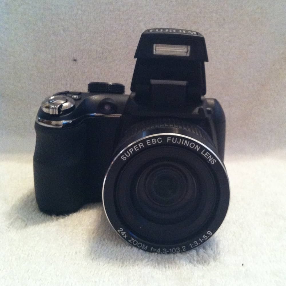 FUJIFILM 富士フイルム デジカメ FinePix JX280 箱付き 黒 Amazon | FUJIFILM FinePix デジタルカメラ JX280 シャンパン