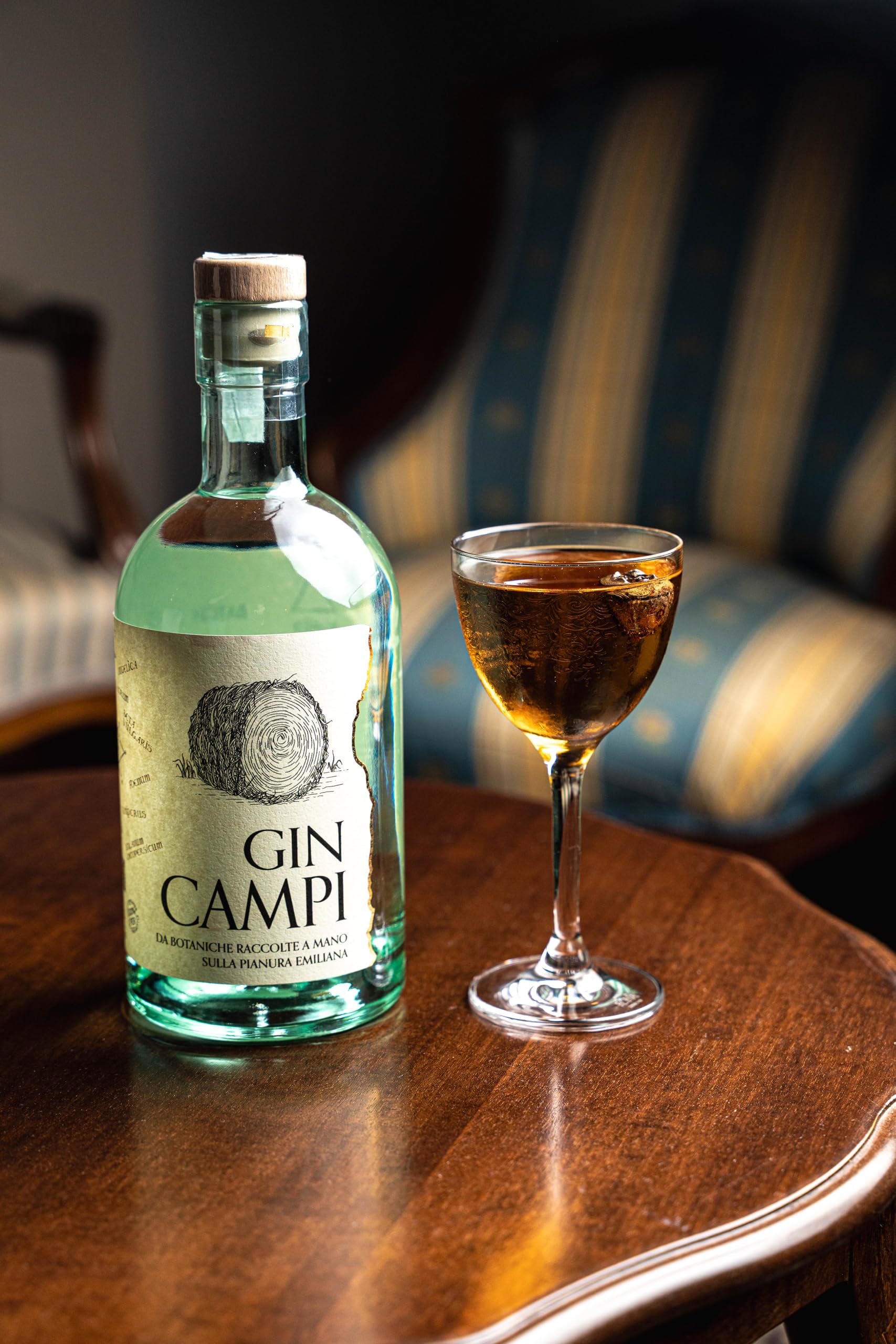 Gin CAMPI London Dry – Artigianale Italiano Premium | Small Batch 39% | Aroma di Fieno, Foglia di Pomodoro e Crema di Latte | per Gin Tonic e Negroni