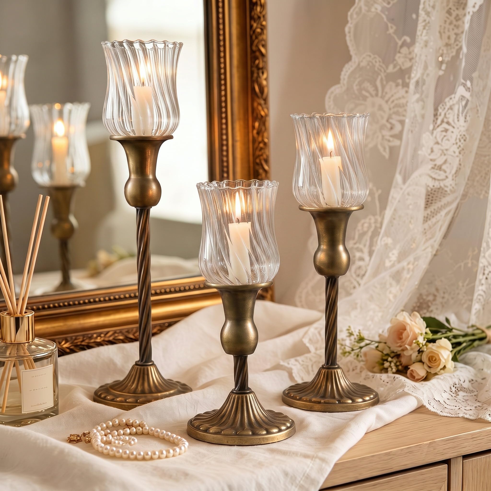 Kerzenhalter im Vintage-Stil, mit abnehmbarem Glasschirm, winddicht, Kerzenhalter, Dekoration für Hochzeit, Kaminsims, Esstisch, Tafelaufsatz, Kerzenlicht, Abendessen, Geschenk (Messing