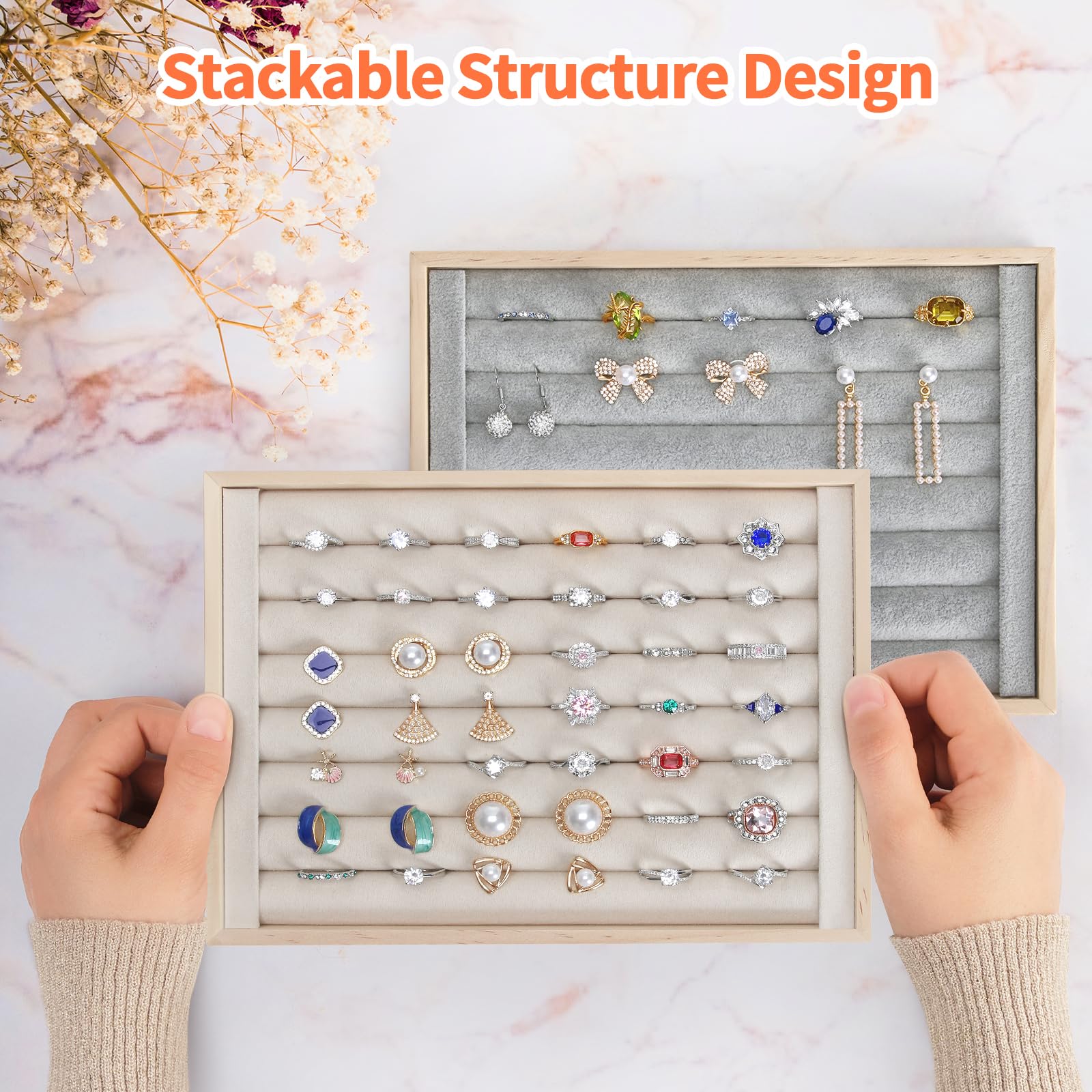 KUKUVR Bandeja de madera para anillos, estuche de almacenamiento de joyas de terciopelo para anillos, aretes, bandeja organizadora para almacenamiento de escritorio o espectáculo de ventas (beige)