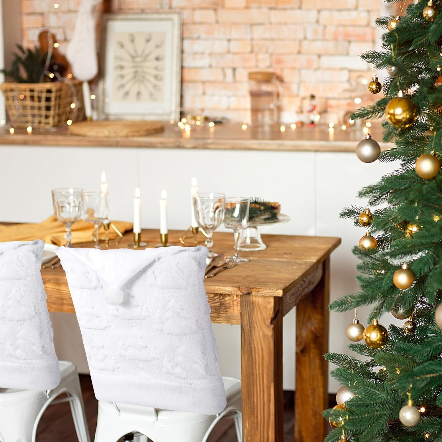 Peryiter 4 Pcs Christmas Chair Covers White Santa Claus Hat Slipcover Soft Plush Faux Fur Wool Christmas Tree Chair Back Covers Dining Room Slipcovers for Xmas Holiday Kitchen Party Home Decor