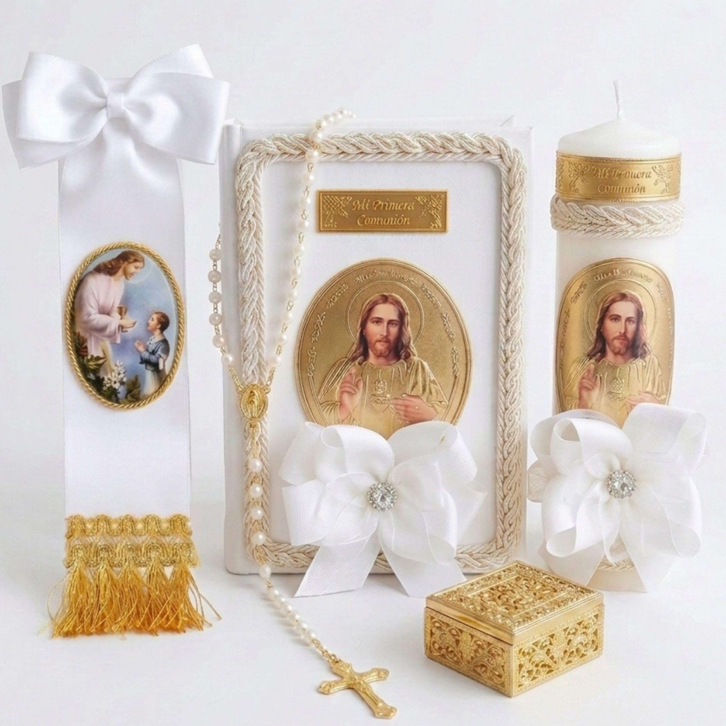 Photo 1 of First Communion Candle and Bible - Biblia y Vela de Primera comunión para niño - Vela para Primera comunion para niño - First Communion Candle Set for boy - recuerdos de Primera comunion