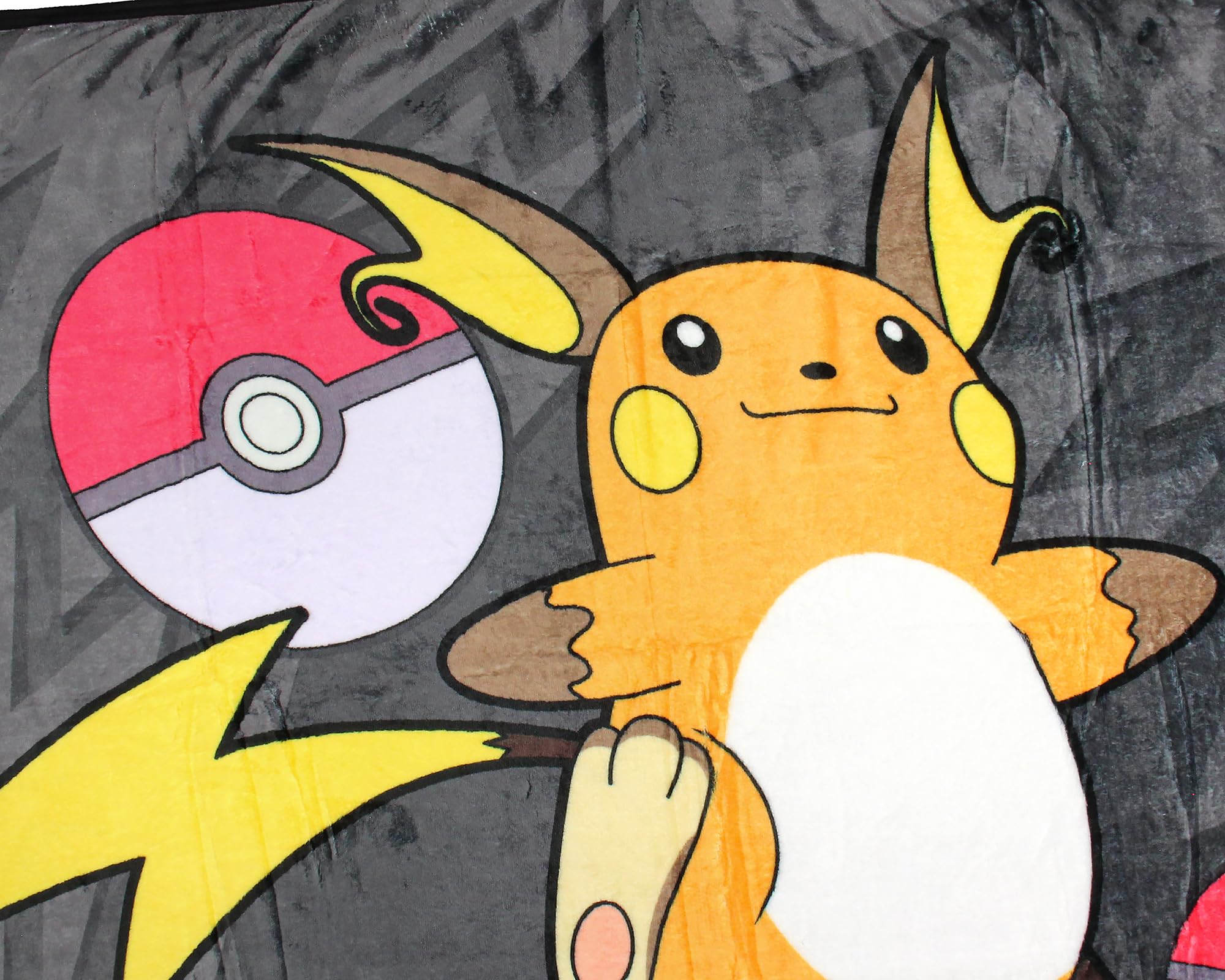 Amazon｜NORTHWEST ポケモン ピカチュウエボリューション ピチュウ