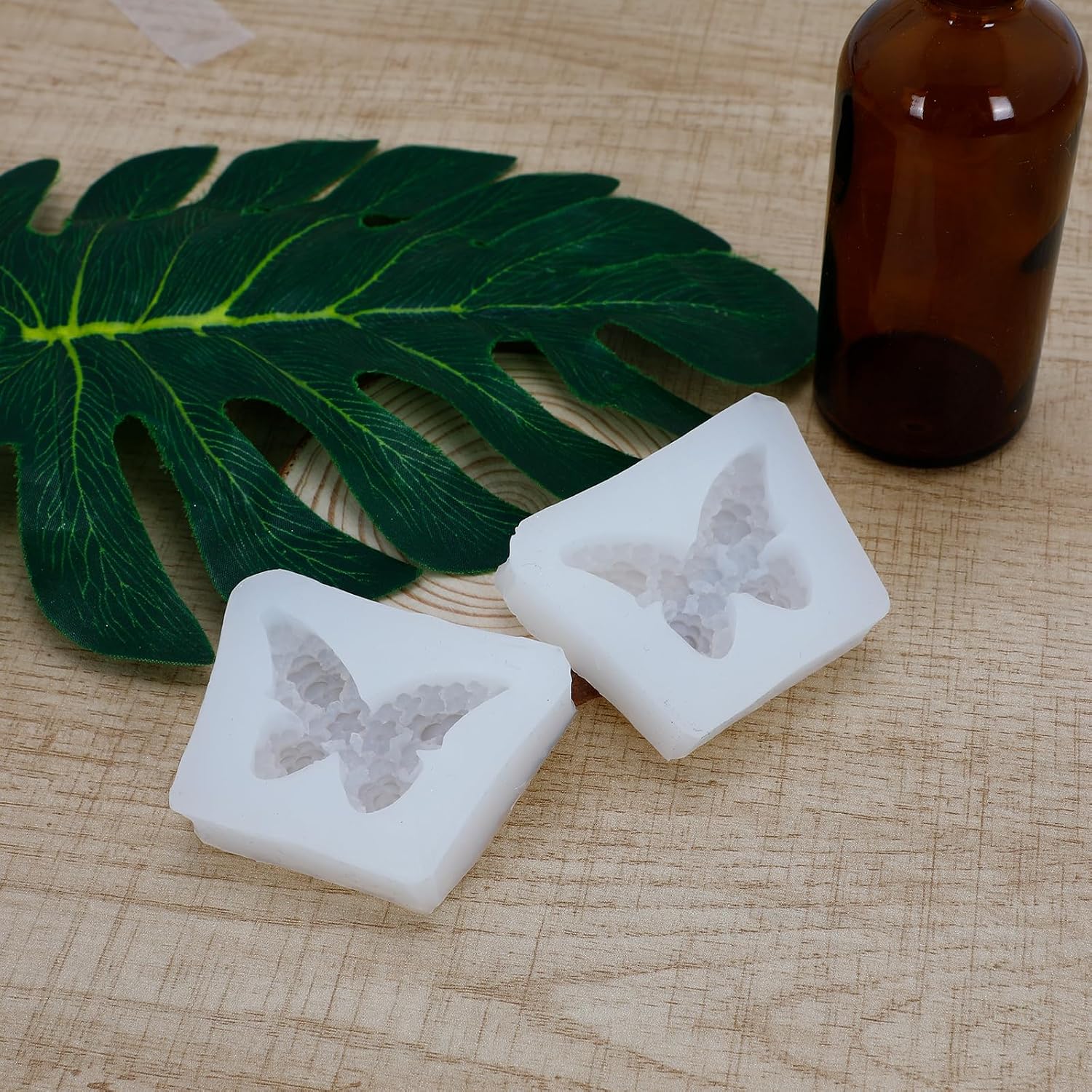 2 Pcs 3D Flower Butterfly Silicone Molds for DIY Crafts, Candle Making, Chocolate, Soap, Resin, and Cake Decorating