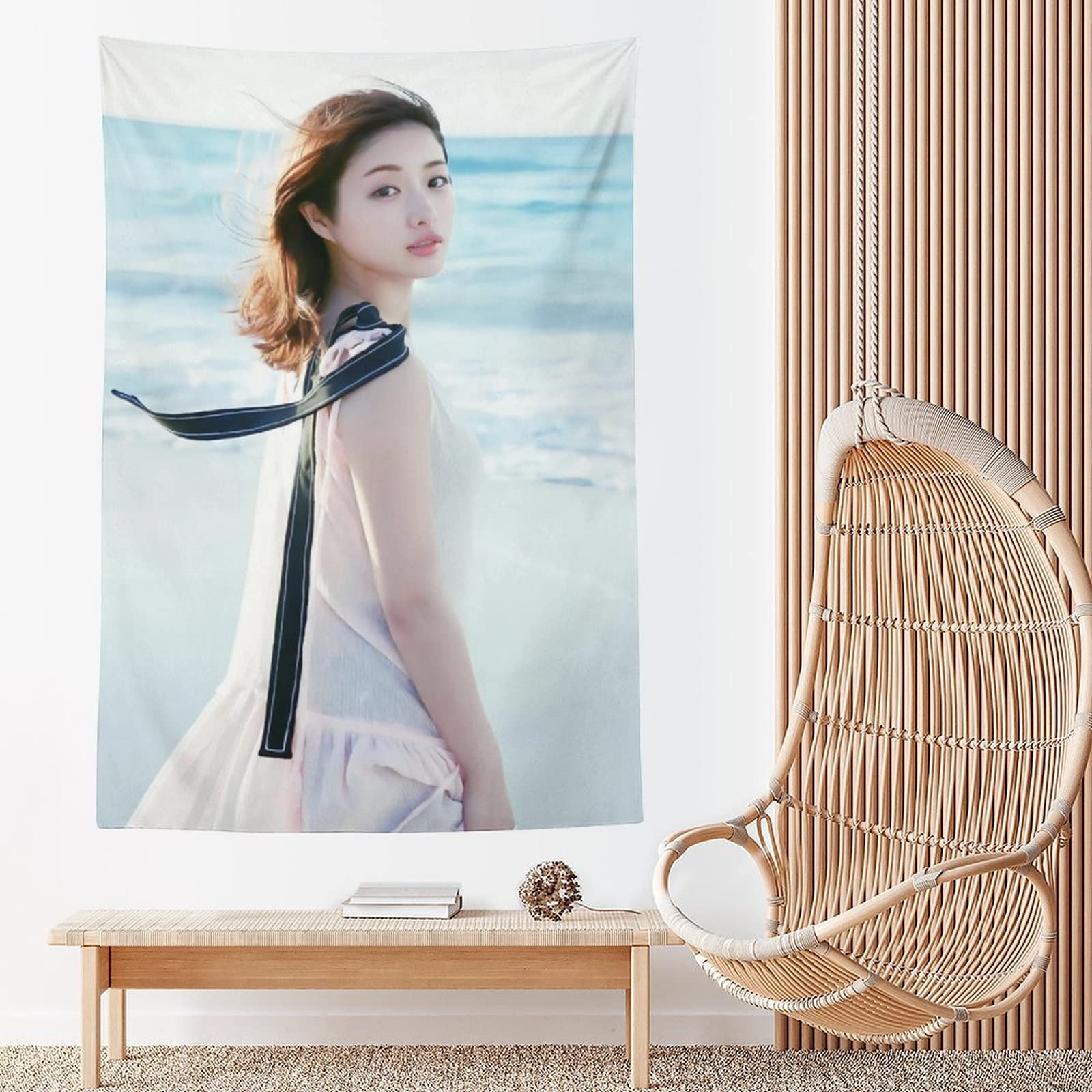 石原さとみ/タペストリー Amazon｜石原聰美 石原さとみ タペストリー 写真の背景ライブ