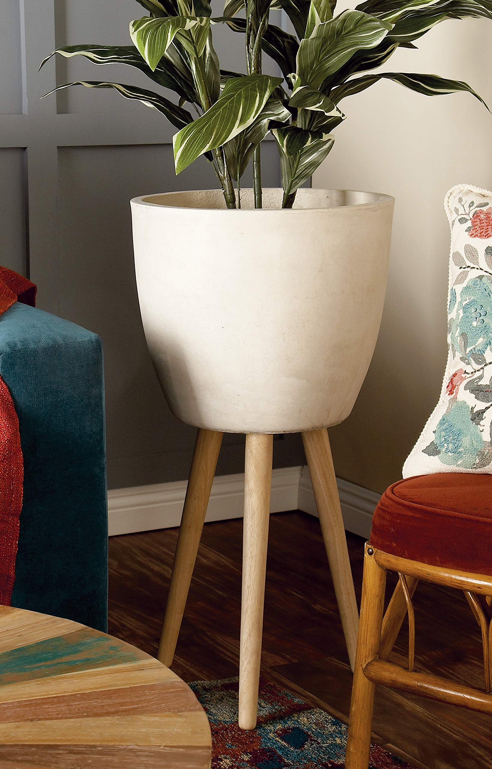 Amazon.com: Deco 79 Fiber Clay and Wood Planter, 13