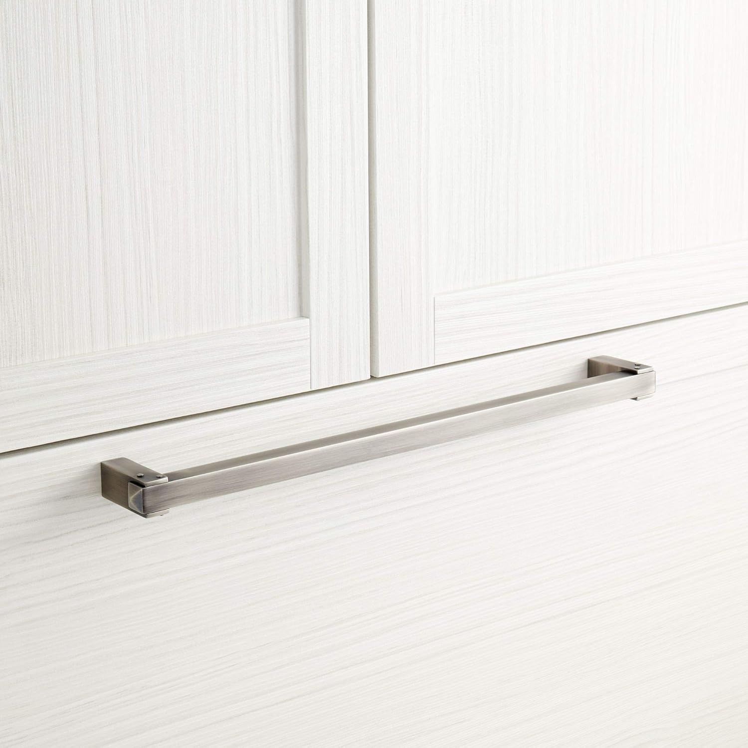 Signature Hardware 450326 18" Hovland Solid Brass Appliance Pull