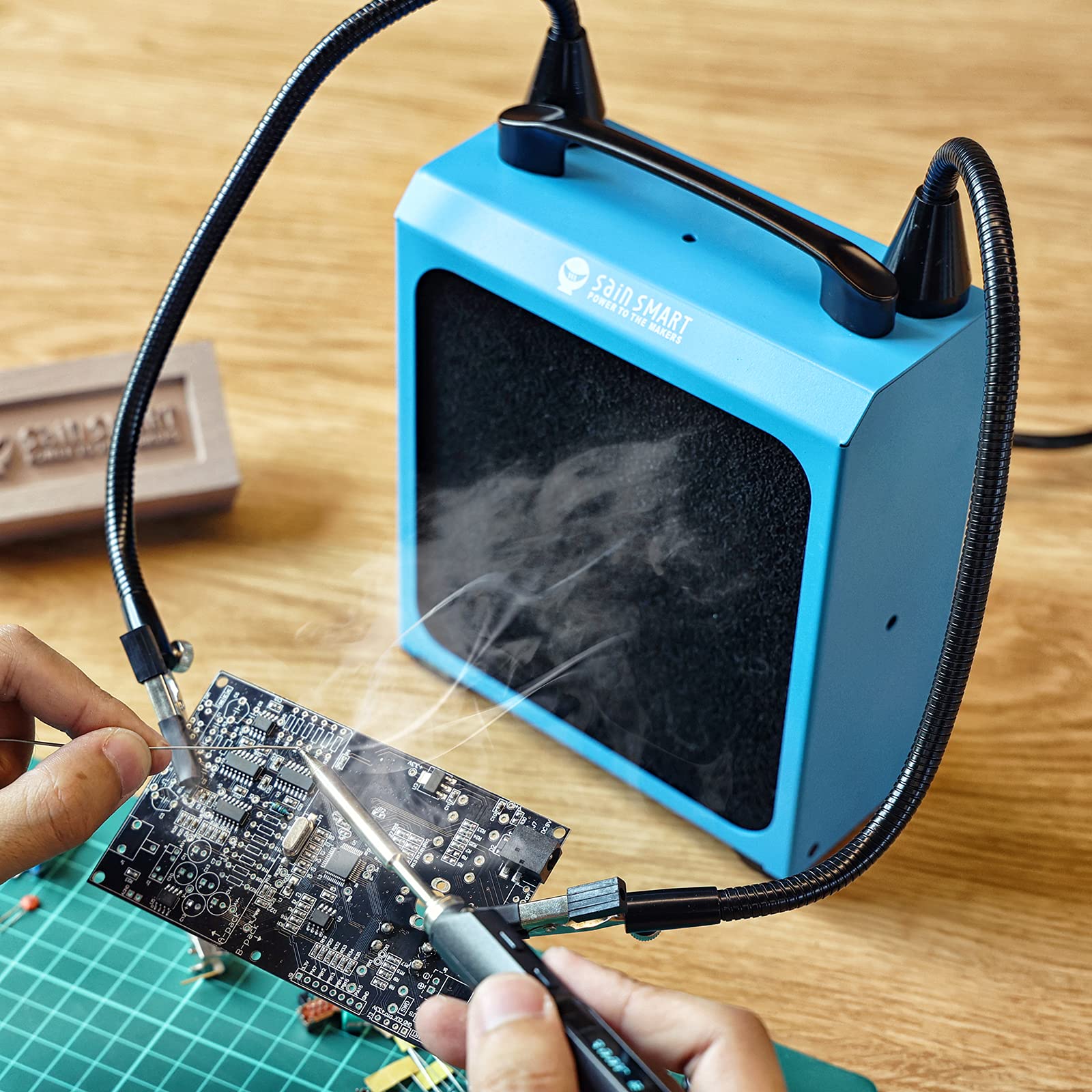SainSmart Assorbitore di fumo con bracci di saldatura magnetici flessibili per lavori di saldatura, stazione di lavoro fai da te, 4 tappetini per filtro a carbone attivo