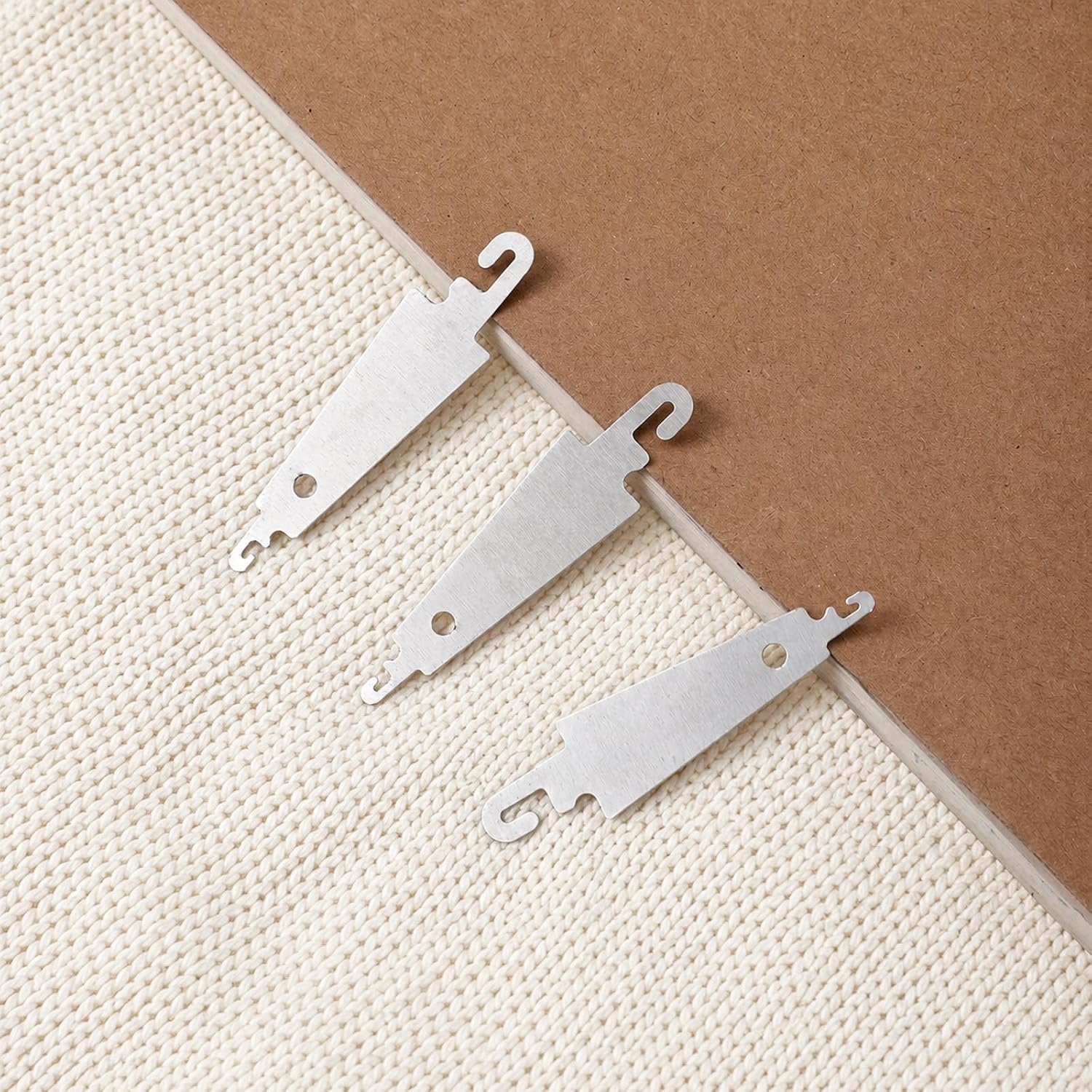 JJUNW 50Pcs Needle Threaders, Needles Threaders for Hand Sewing, Stainless Steel Needles Embroidery Needle Threader, Needled Threader Tool for Large Eye Cross Stitch Craft Knitting Quilting(50Pcs)