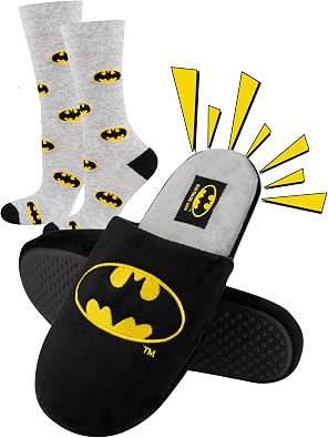 DC Comics Batman Men's Slippers - Funny House Shoes & Socks 7-11.5