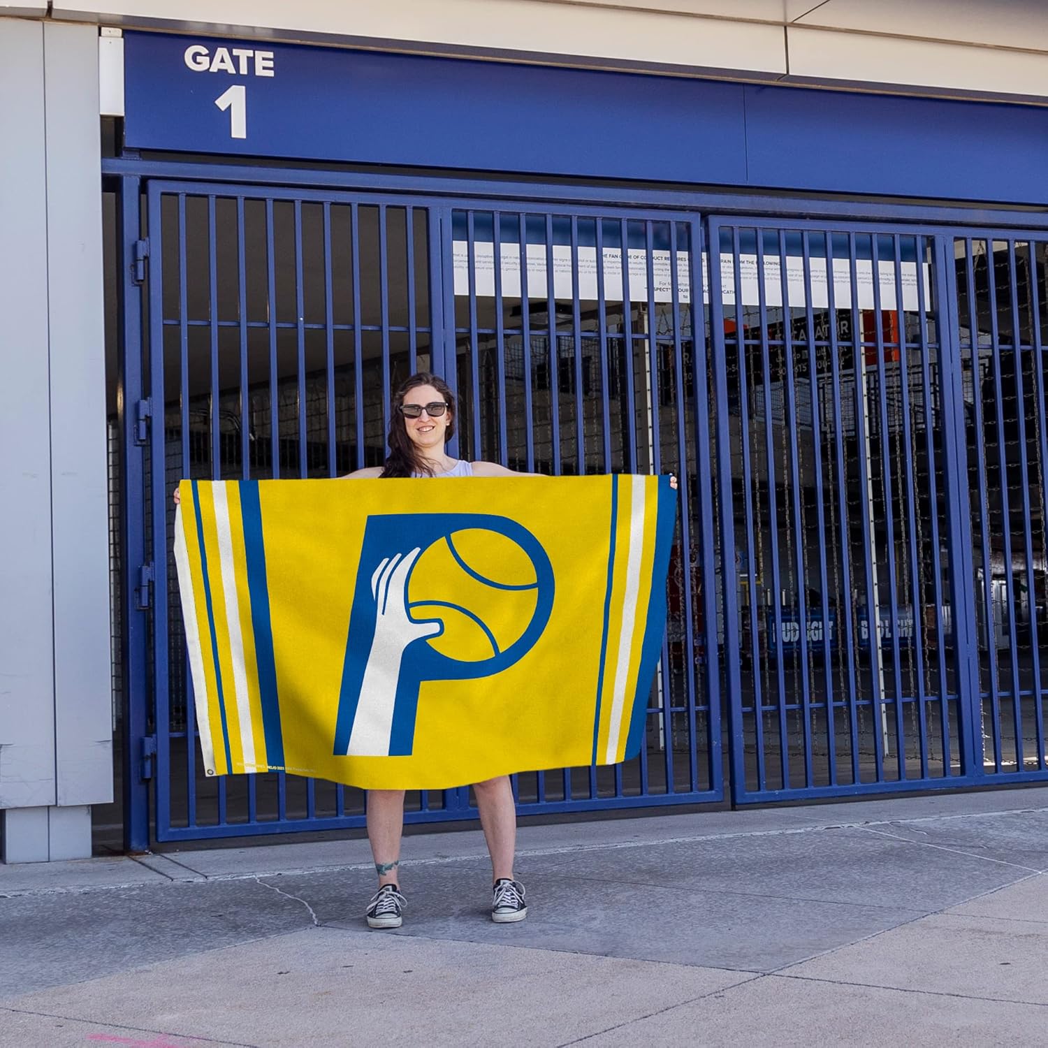 Rico Industries NBA Indiana Pacers Retro 3' x 5' Banner Flag 3' x 5' Banner Flag Single Sided - Indoor or Outdoor - Home Décor