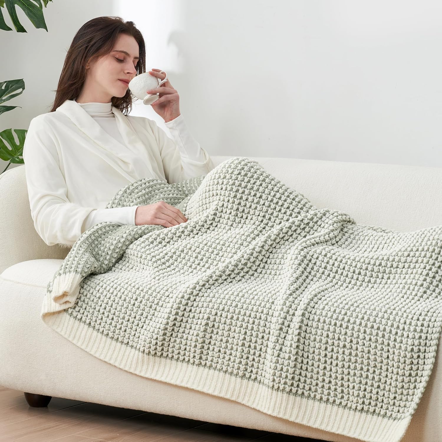 Amélie Home Waffle Chenille Throw Blanket for Couch, Pineapple Stitch Knit Soft Cozy Knit Blanket Decorative Throw for Sofa, Chair, 50"x60", Sage Green&Ivory - Image 6