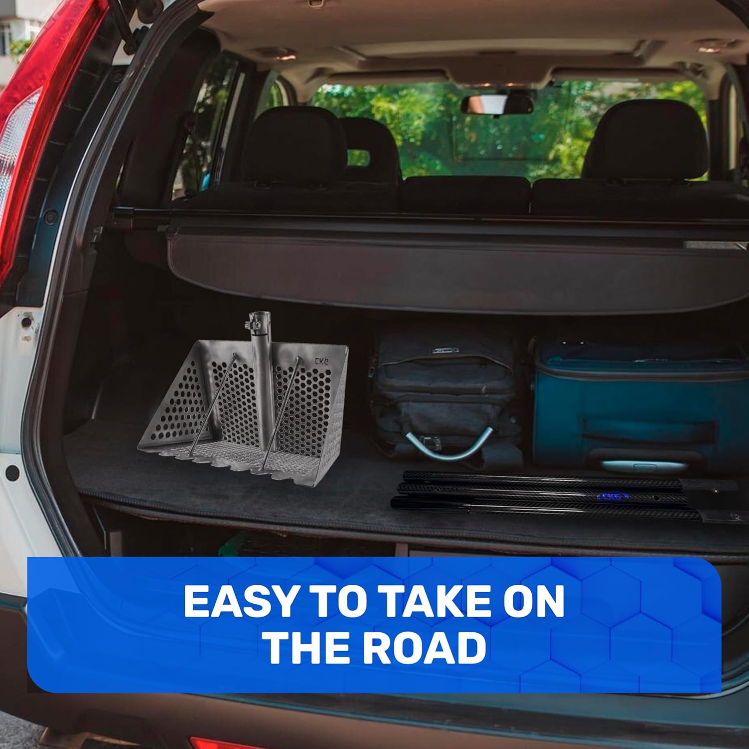 CKG Shark Tooth Sifter and Sand Scoop for The Beach, Sand Flea Rake with Carbon Handle, Stainless Steel Sand Sifter for The Beach with Long Strong Assembly Handle, Silver