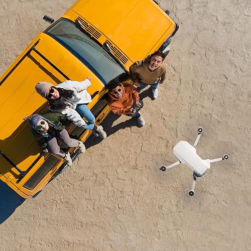 Miniatura 9 de DJI Mini 2 Fly More Combo  Drone plegable ultraligero cardán de 3 ejes con cámara 4K fotos de 12 MP 31 minutos de tiempo de vuelo transmisión de