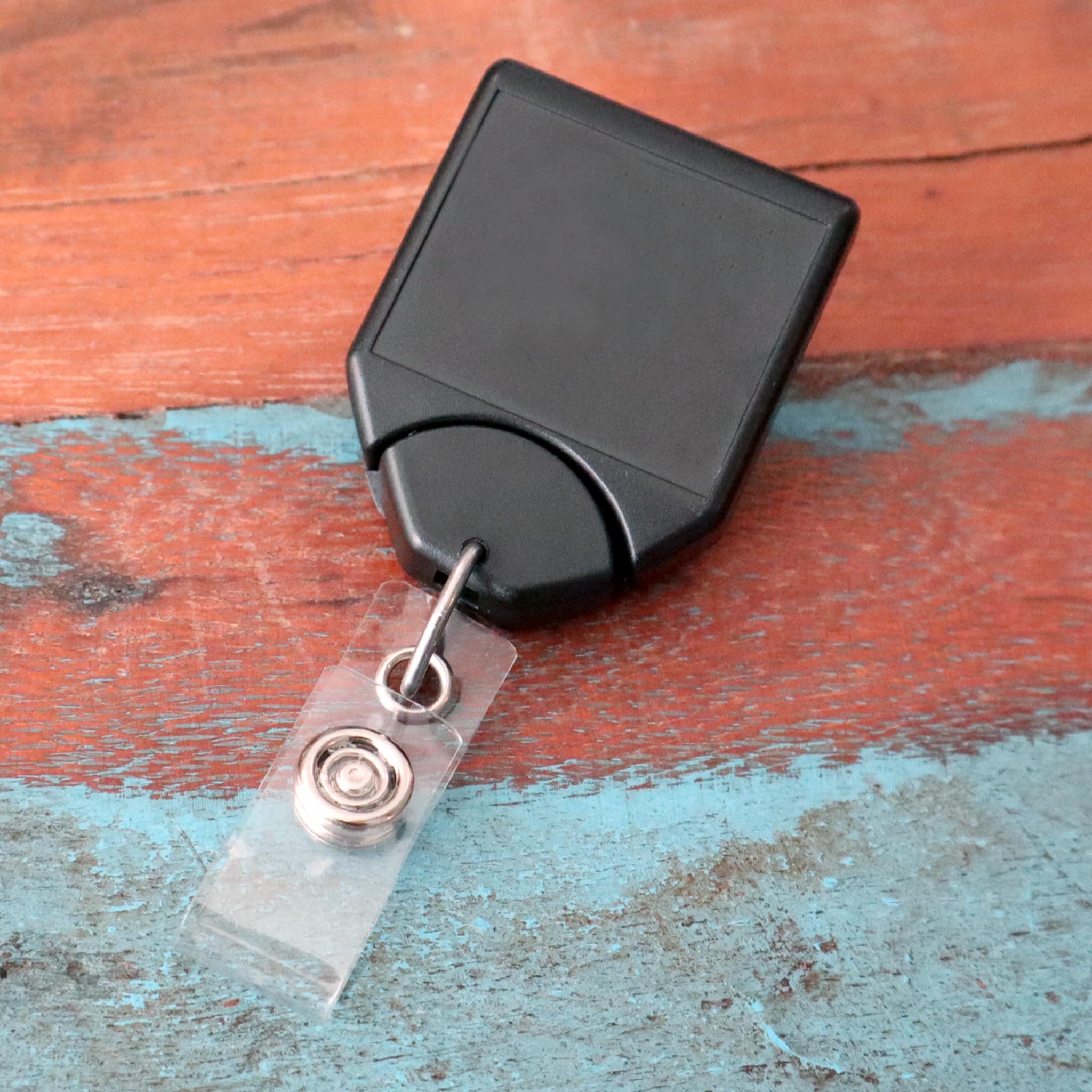 カリフォルニア州矯正局 バッジとIDホルダー Amazon.com : Heavy Duty Retractable Badge Reel - No Twist B-Reel I