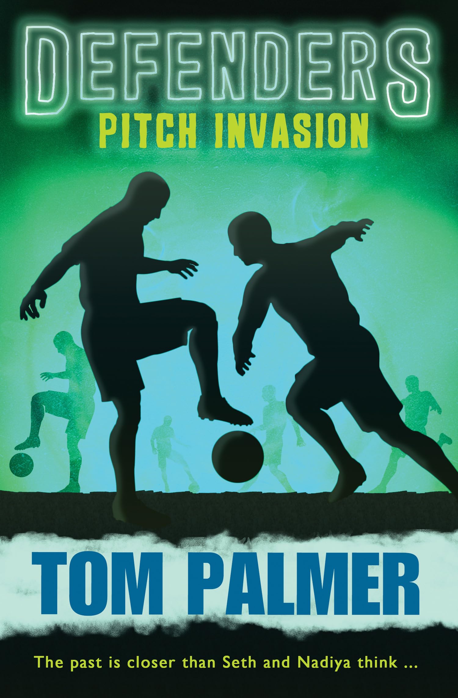 Pitch Invasion: (Dyslexia-friendly): Book 3 (Defenders)
