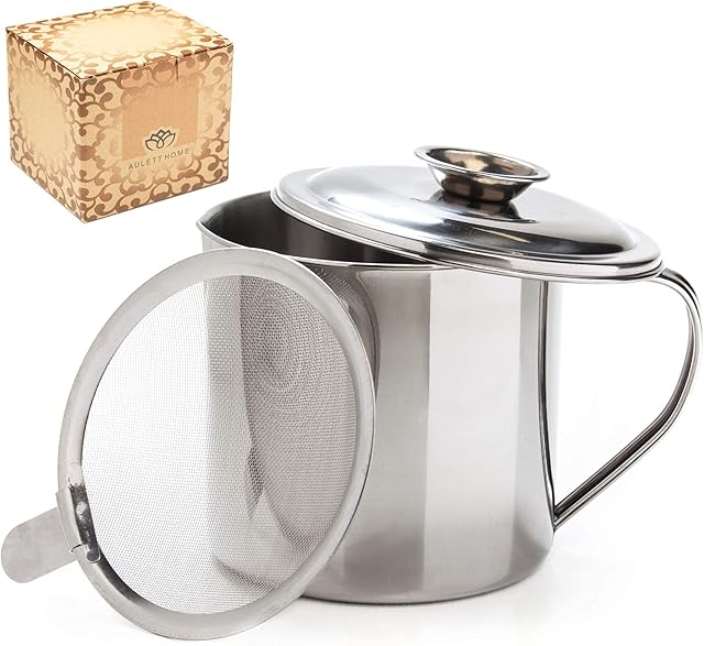 AulettHome 1.2L Stainless Steel Cooking Oil Strainer Pot, Gravy Separator Jug, and Bacon Grease Fat Container with Sieve - Oil Keeper for Used Oil Storage, Pot for Fat Storage with Lid (1.25Q/1.2L)