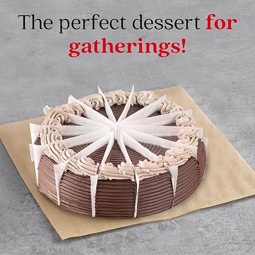 Miniatura 5 de David's Cookies Pastel de chocolate vienés Sachertorte - Postre de chocolate gourmet de 10 pulgadas con ganache de chocolate negro, perfecto para