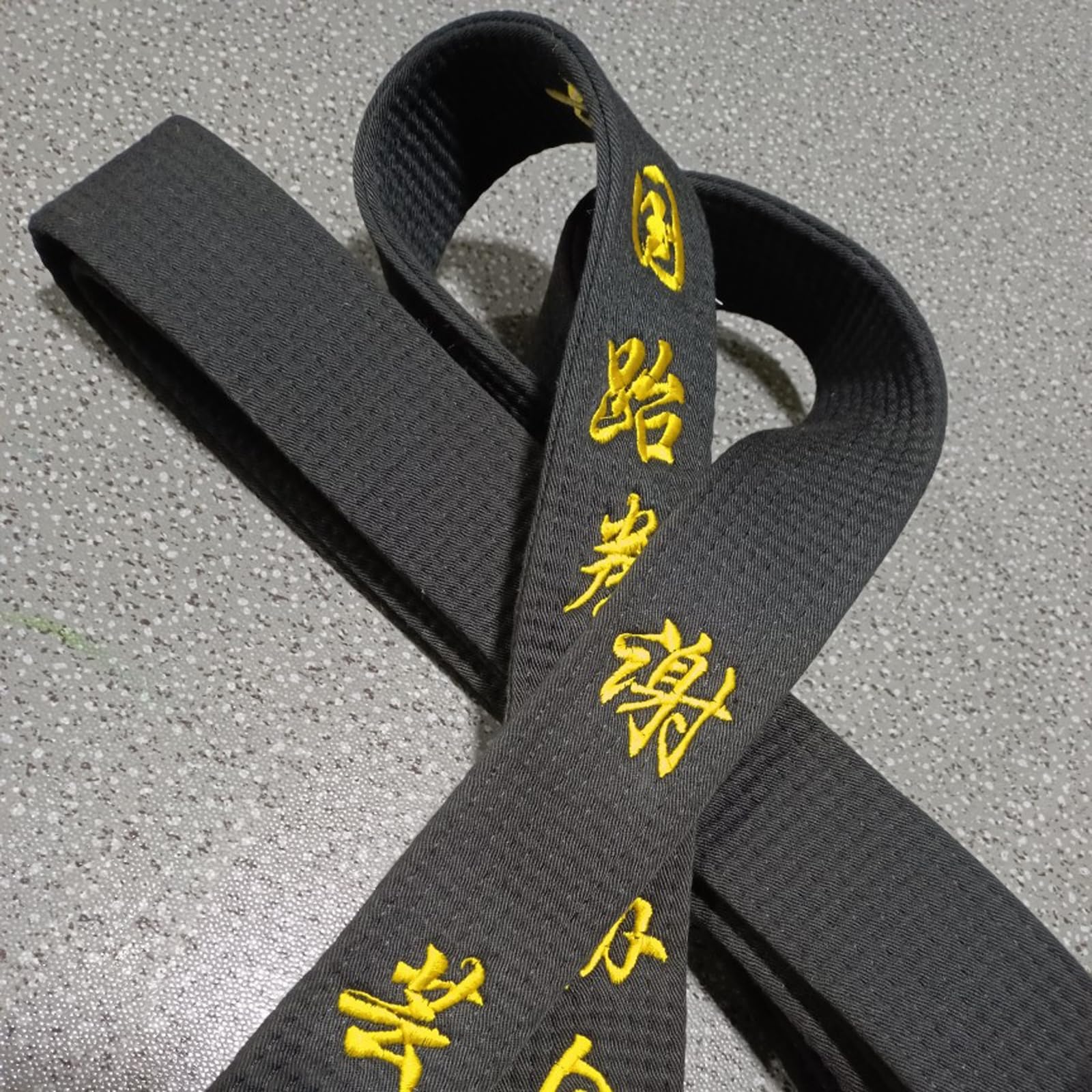 Ceinture Noire brodée personnalisée pour Karaté Arts Martiaux Taekwondo Judo, Largeur 2 Pouces Ceinture Noire Taekwondo Broderie personnalisée