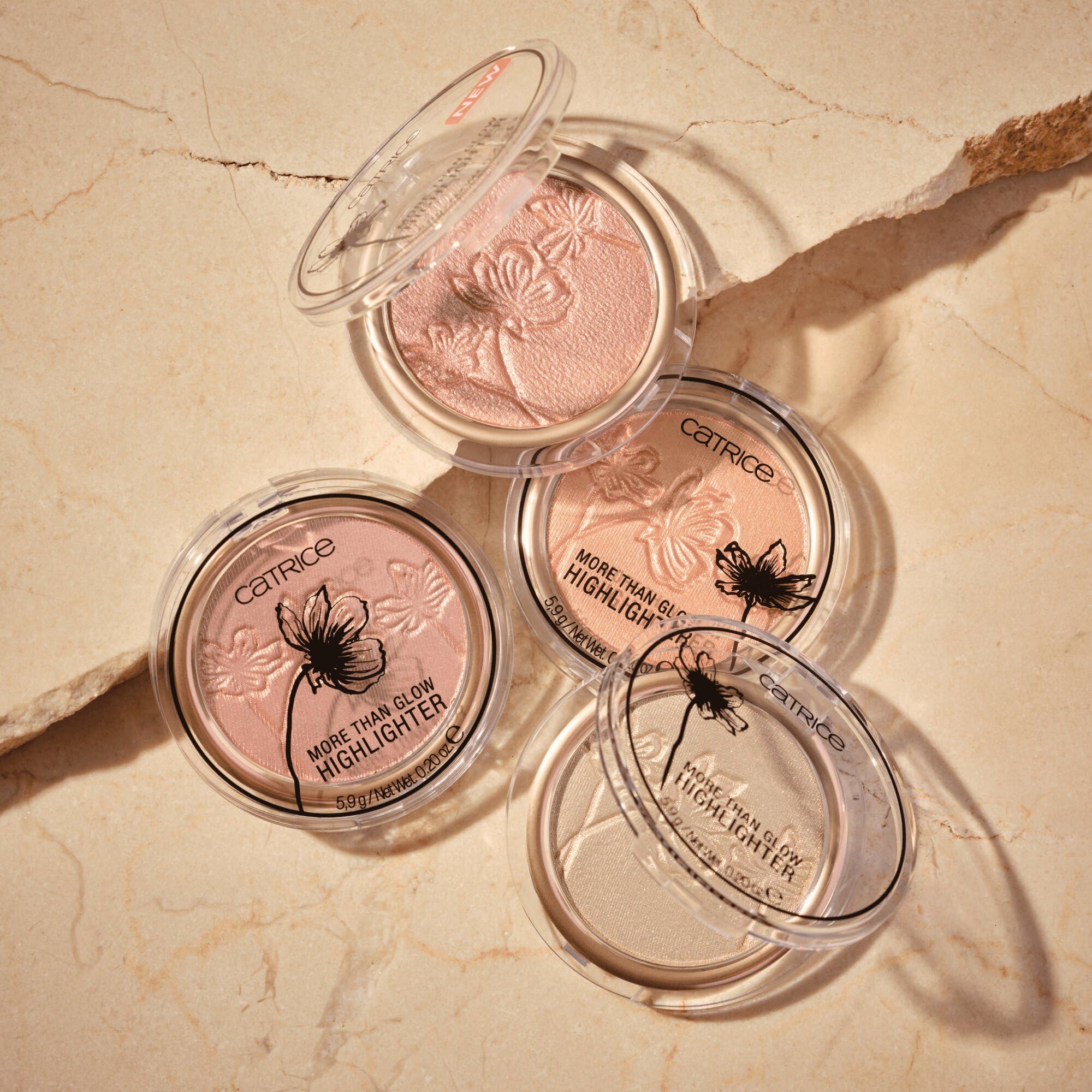 Catrice Puder rozświetlający More Than Glow, intensywny, mieniący się, metaliczny (5.9g)