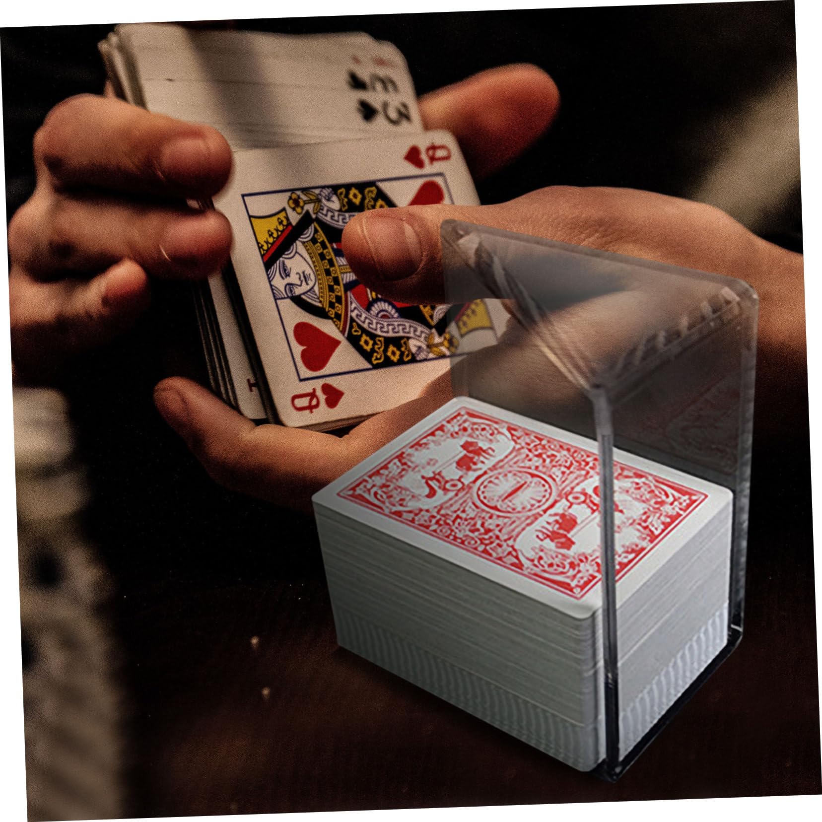 Scatola Carte Poker in Acrilico Trasparente Contenitore Stabile e Antiscivolo per Resistente e Facile da Pulire Organizer per Carte da Gioco