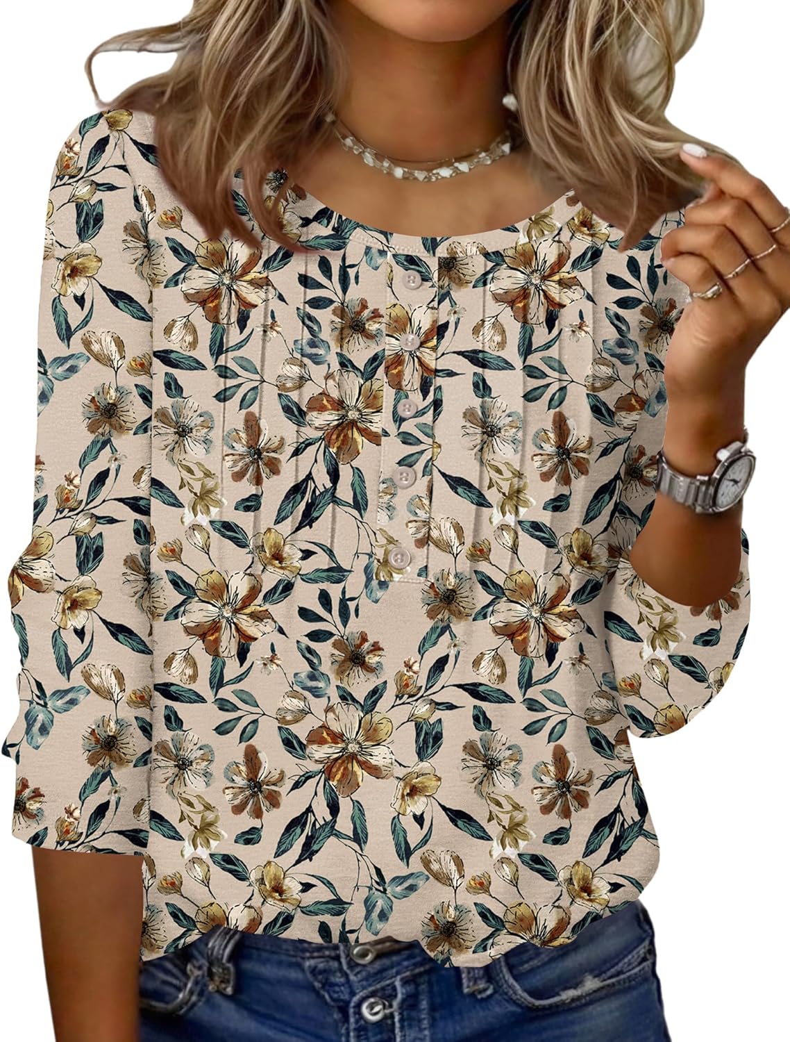 Zeagoo 3/4 Length Sleeve Womens Tops Round Neck Casual Summer Tunic Tops Basic Tees Blouses Dressy T-Shirts Pleated Shirts