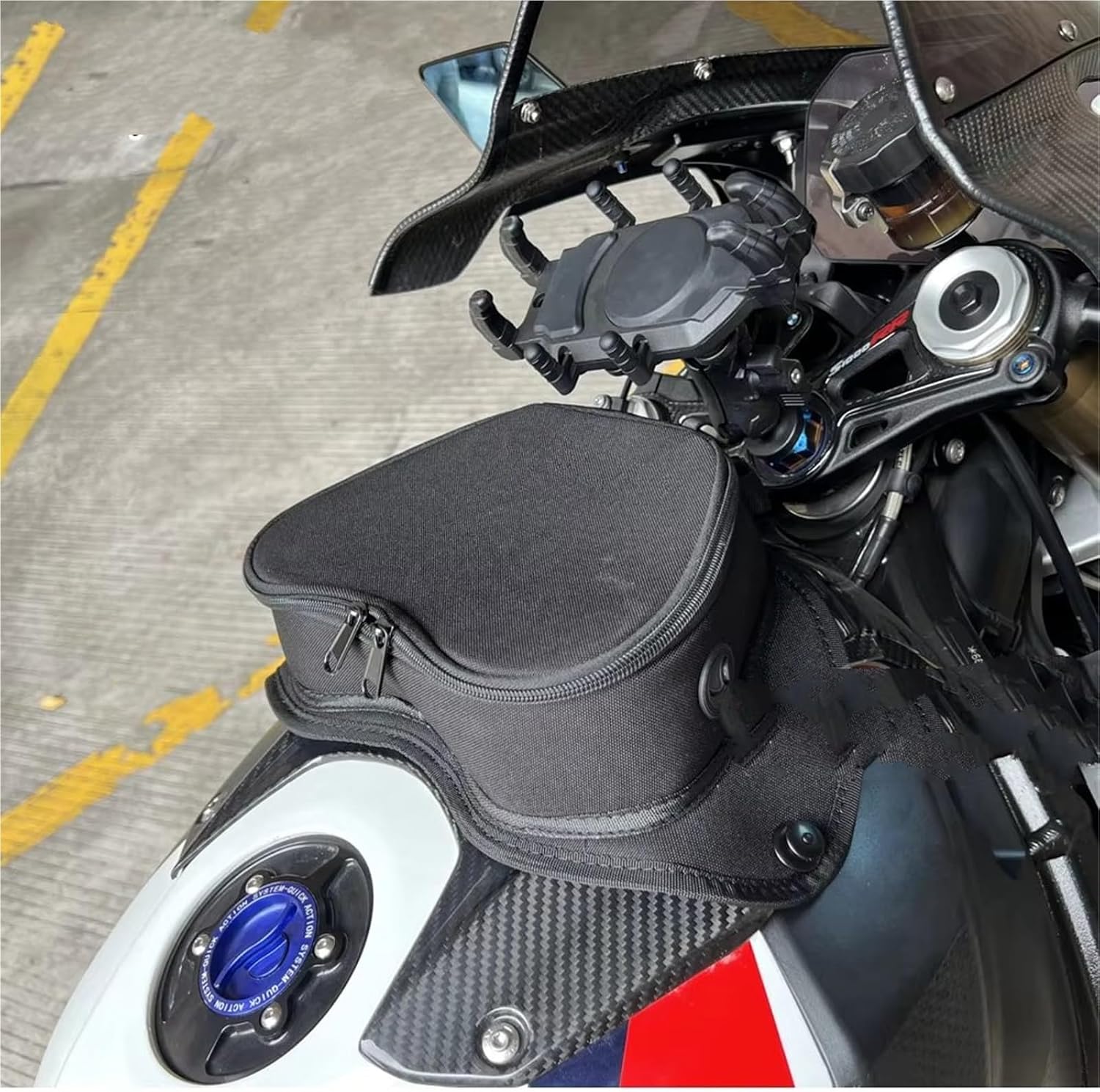 バイクシート 黒 S1000R S1000RR マイナス2センチローシート バイクシート 黒 S1000R S1000RR マイナス2センチローシート バイク