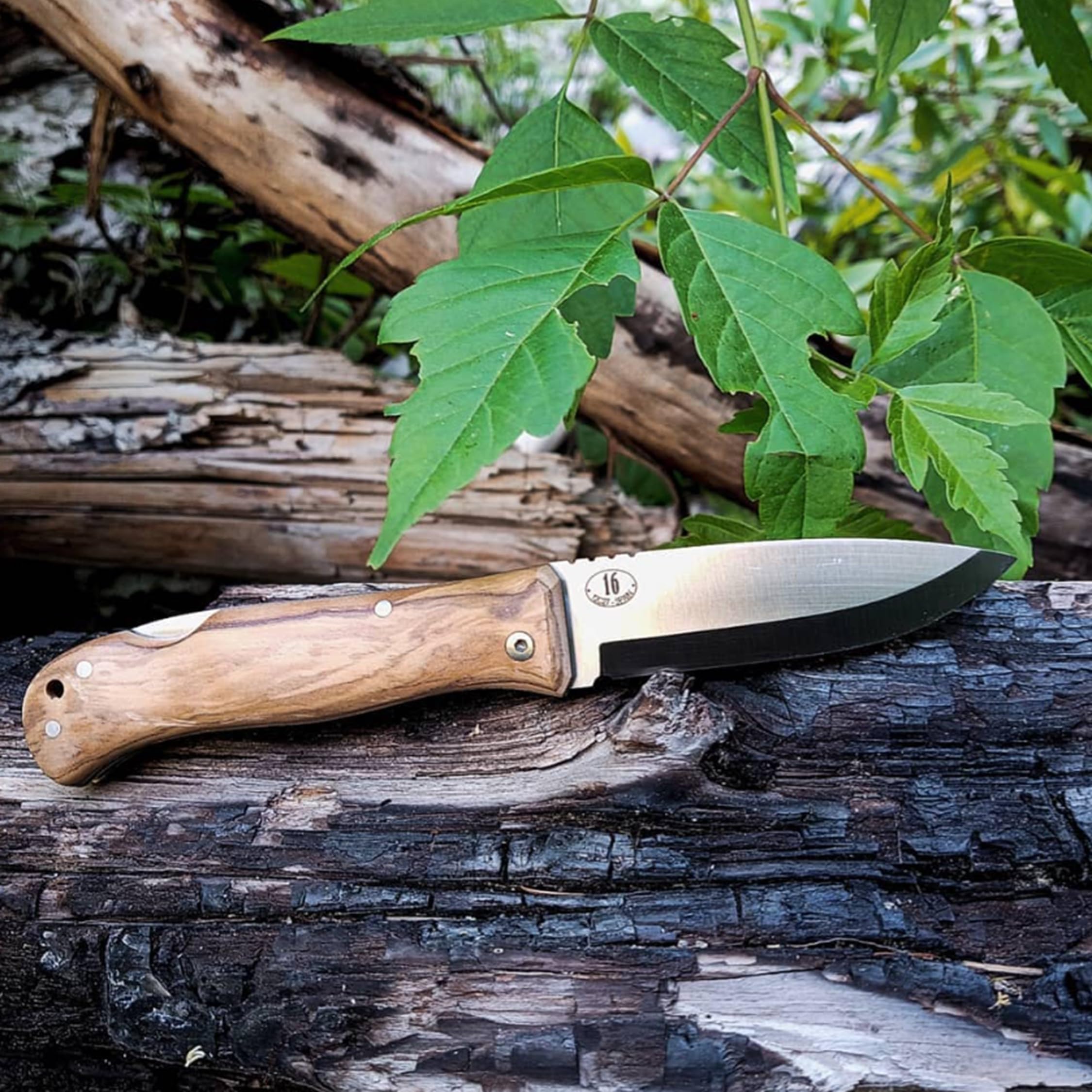 JEO-TEC Nº16 Navaja de Bolsillo para Bushcraft Supervivencia Acampada Caza Pesca Actividades al Aire Libre, Acero Inoxidable Sandvik 14C28N Scandi, Cuchillo Plegable Hecho a Mano en España