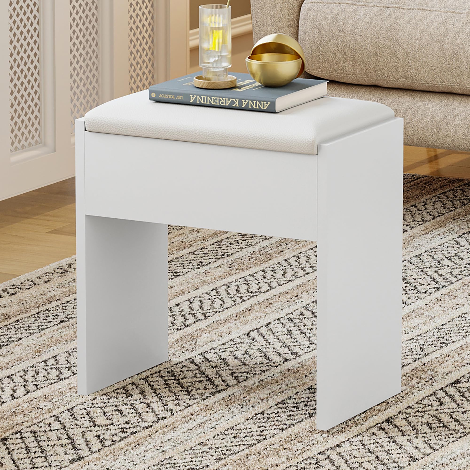 Luxstein Taburete de tocador, taburete de maquillaje de madera, banco acolchado, taburete de maquillaje para vestidor, dormitorio, pasillo y salón, 40 x 23,5 x 43 cm, color blanco