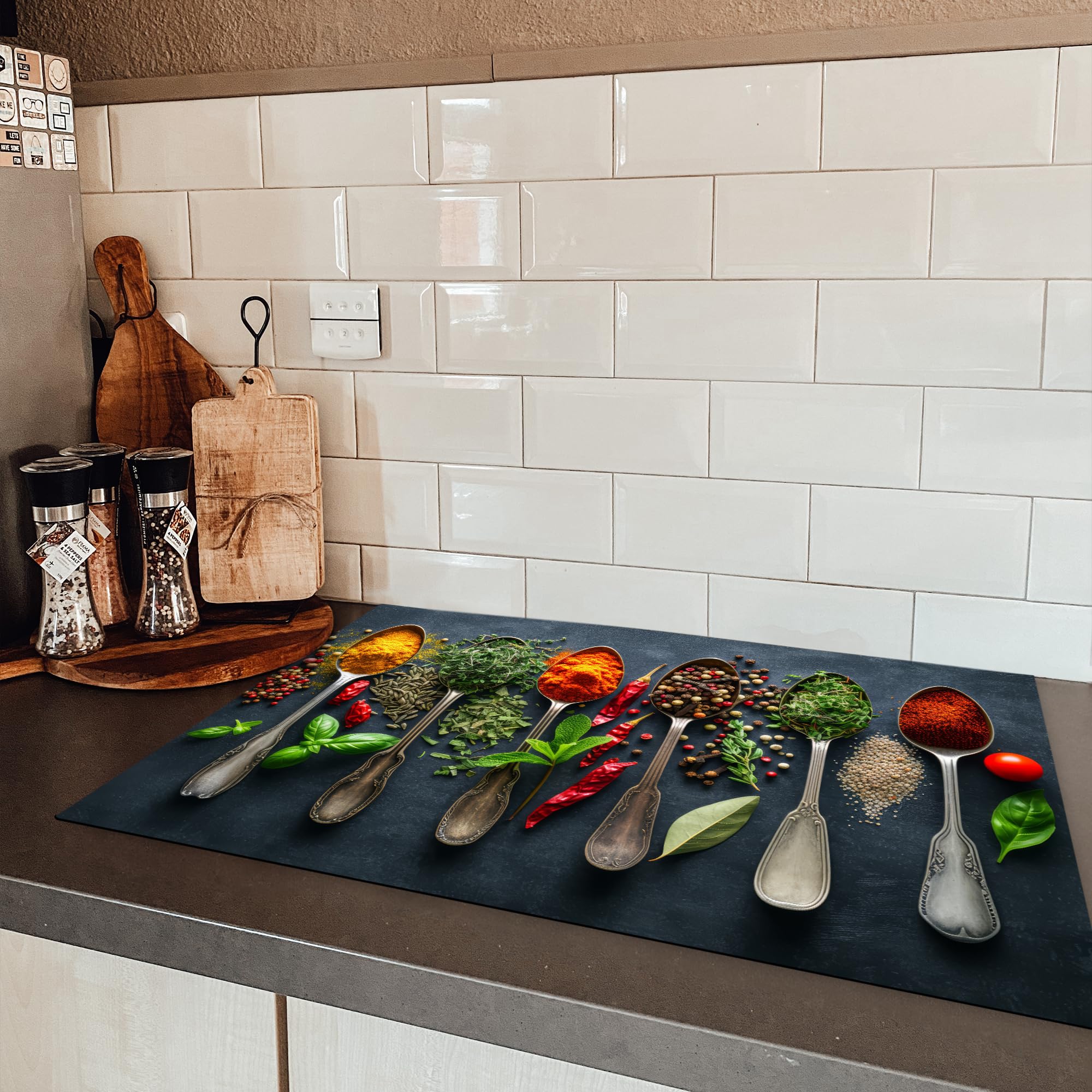 KitchenYeah© Inductie Beschermer 60x52 cm Keuken Decoratie Kookplaat Beschermer voor Inductiekookplaat Afdekplaat Anti Slip Mat - Wasbeer - Cute