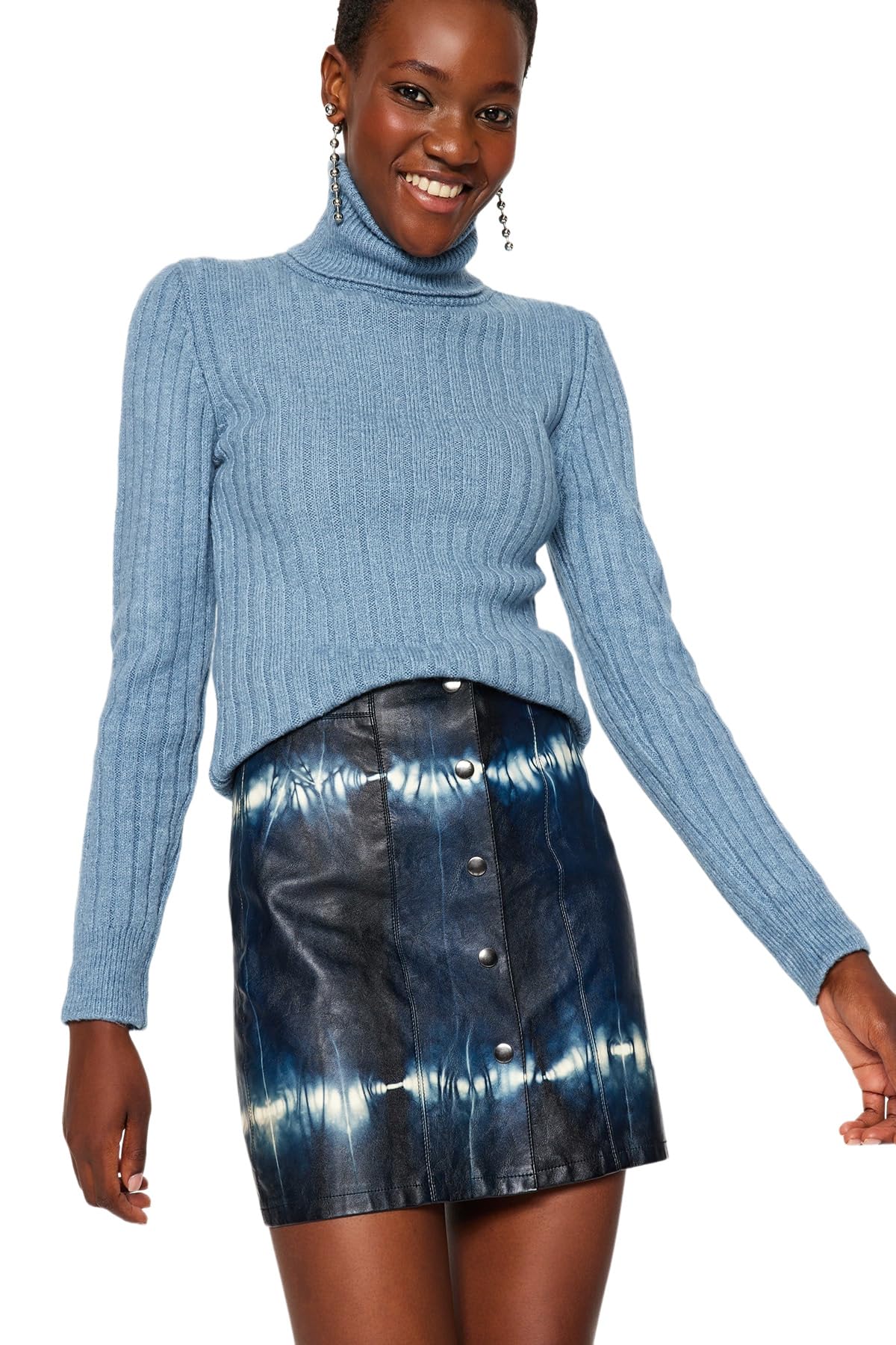 Trendyol Women's Blau Regular Fit Basic Turtleneck Knitwear Sweater