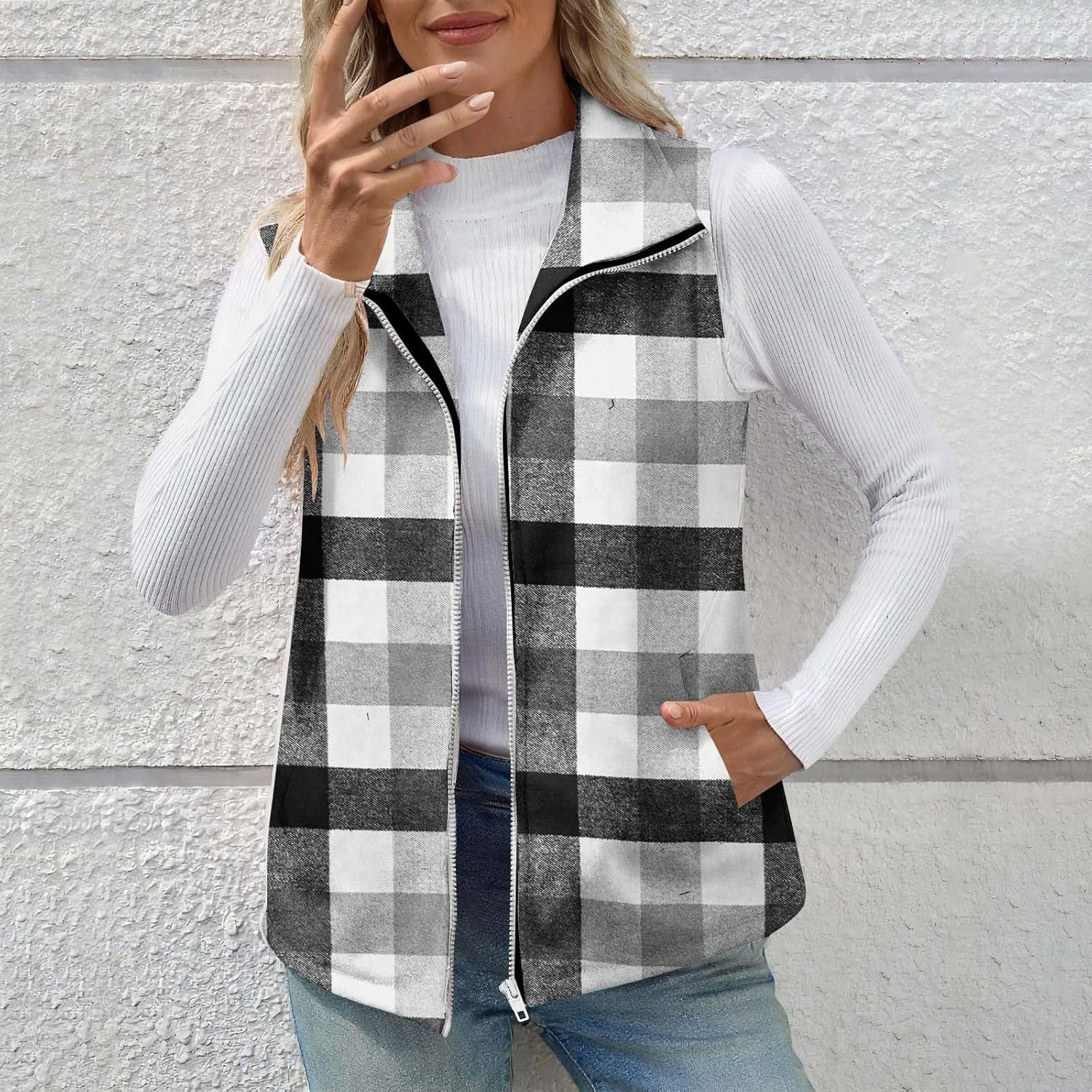 Plaid Polar Fleece Vest for Women Sherpa Fuzzy Zip Up Cropped Sleeveless Jackets Cozy Lapel Collar Checkered Outerwear - Image 3