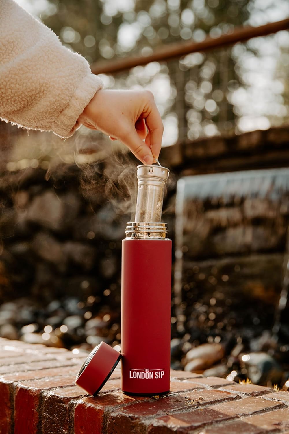 London Sip Multi-Purpose Travel Mug and Tumbler Fruit Infused Flask Hot and Cold Double Wall Stainless Steel Thermos with Extra-Long Infuser, Sacred Red - Image 4