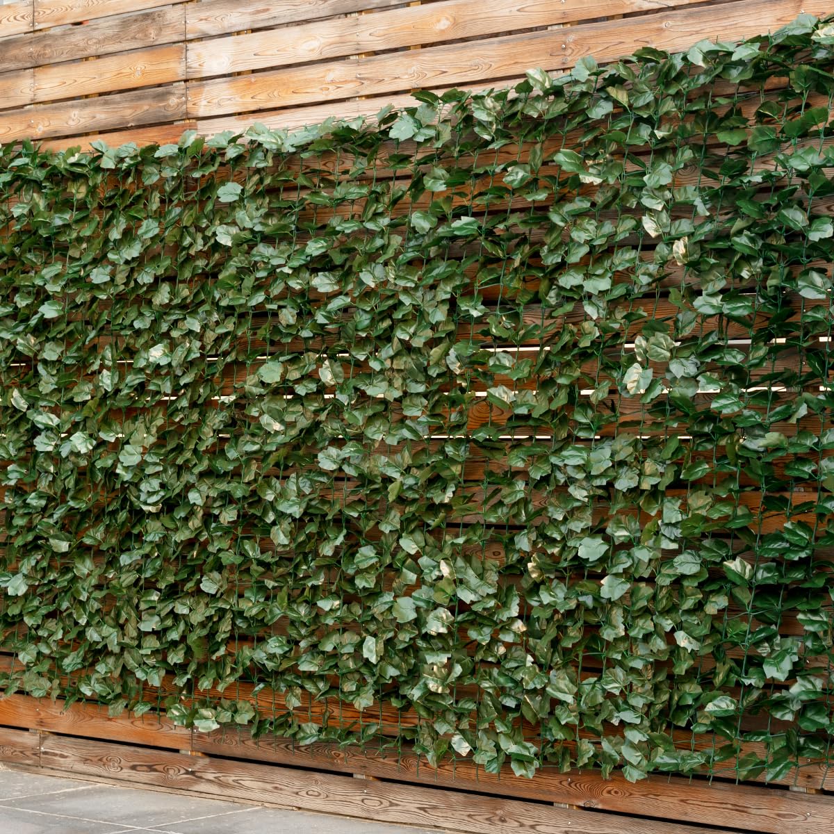 COSTWAY Künstliche Efeu Garten Sichtschutz, Balkonsichtschutz Blätteroptik Windschutz, Pflanzenwand Hecke Efeublättern, für Gartenhecken Balkon Außendekoration, Heckenpflanze Grün (150 x 240 cm)