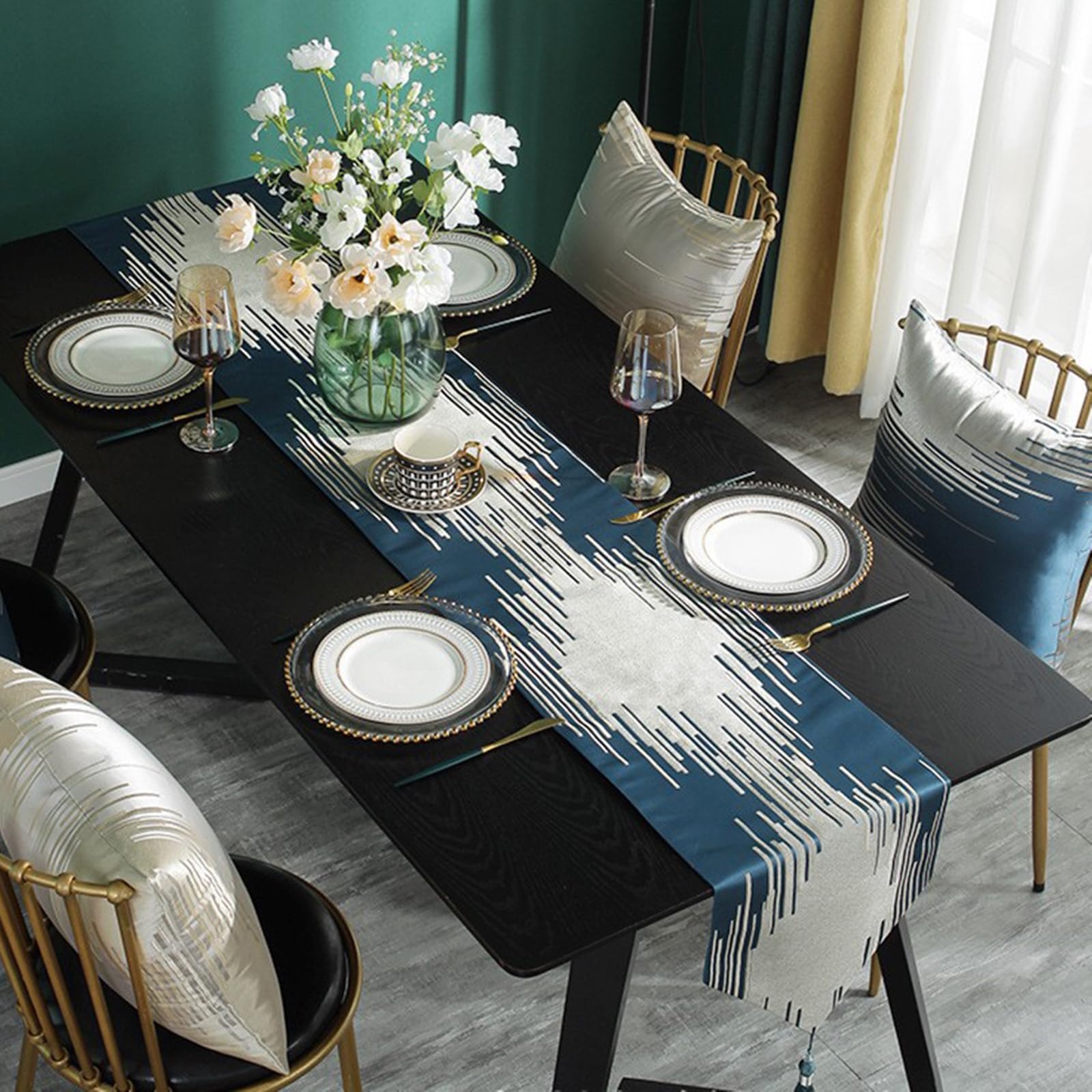 Camino de mesa de comedor de 63 pulgadas de largo, moderno camino de mesa de poliéster con patrón de rayas simples con borlas para fiestas de té y uso diario, azul, 13 x 63 pulgadas