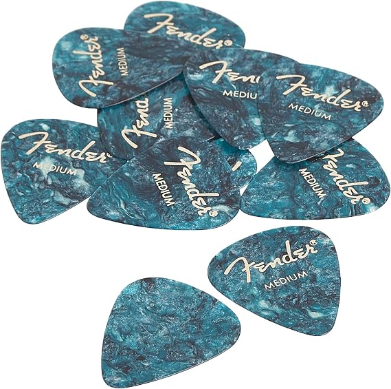 Amazon.com: Fender Púas de celuloide clásicas medianas de forma clásica  351, paquete de 12, Moto turquesa para guitarra, mandolina y bajo :  Instrumentos Musicales
