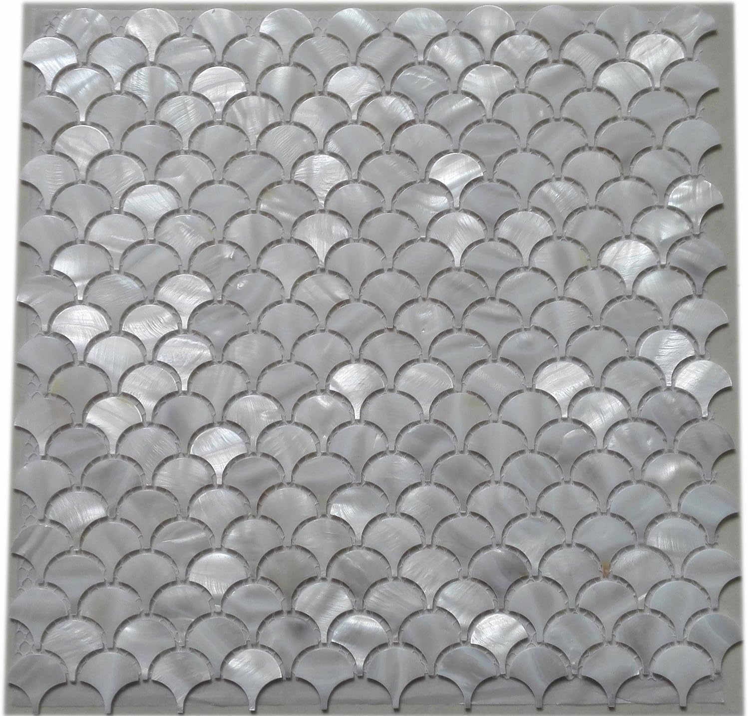 11PCS White Fish Scale Freshwater Shell Mosaic Tile Mother of Pearl Kitchen Backspalsh Tile Bathroom Tile Shower Wall Tiles TV Background Tile Home Improvement Fan Pattern