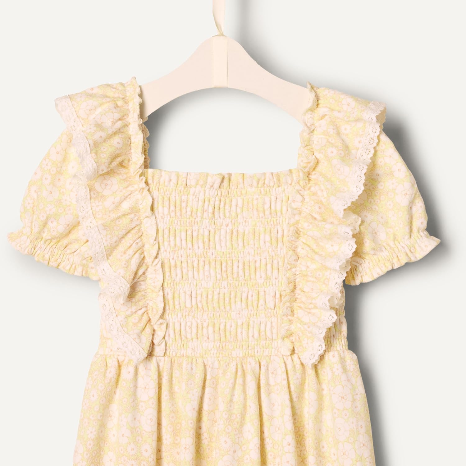 Amazon Essentials x Sofia Grainge Toddler and Baby Girls' Embroidered Knit Dress - Image 5