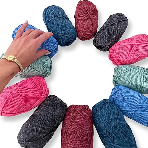 Miniatura 3 de Marvel DK - Hilo de peso  Juego de 2 madejas de 1.76 oz  80% lana merino, 20% mezcla de hilo de seda Tussah  240 yardas en total  Tejido, ganchillo