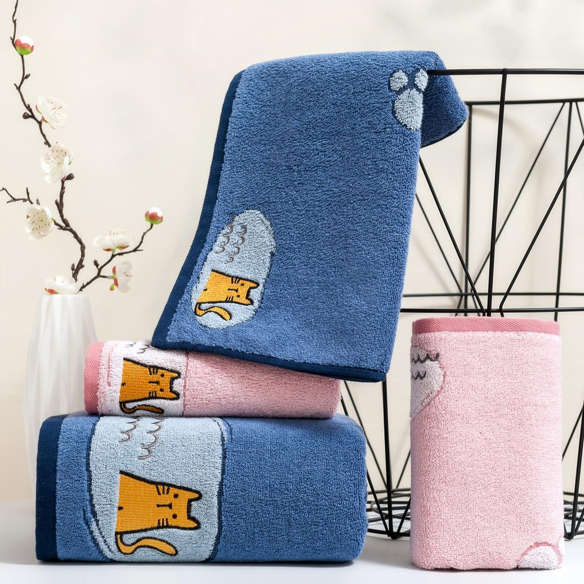 Oversized Cat Pattern Bath Towel, Ultra Soft Ring Bar 100% Cotton, Quick Drying, Super Absorbent, 29.5 x 59.1 Inches, Pink & Blue.
