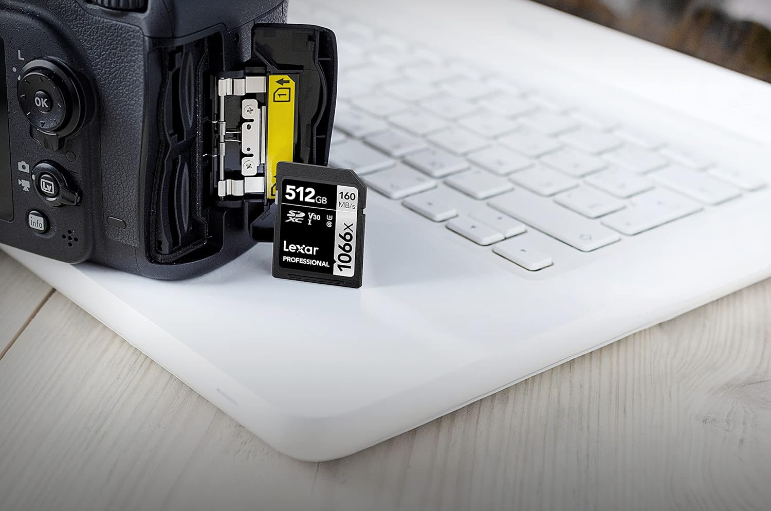 Best Deal Lexar Professional 1066x 512GB SDXC UHS-I Card Silver Series, Up to 160MB/s Read, for DSLR and Mirrorless Cameras (LSD1066512G-BNNNU)